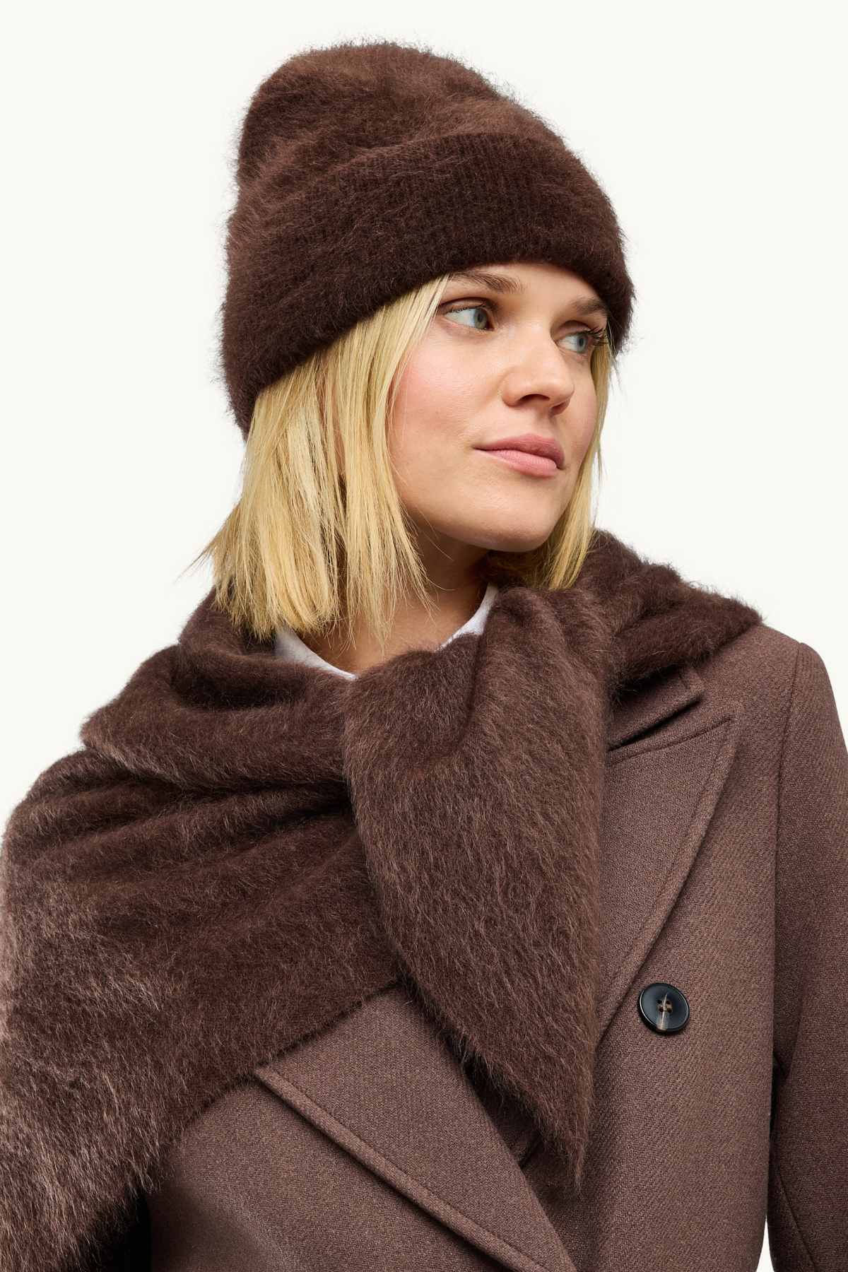 Cashmere hat - dark brown