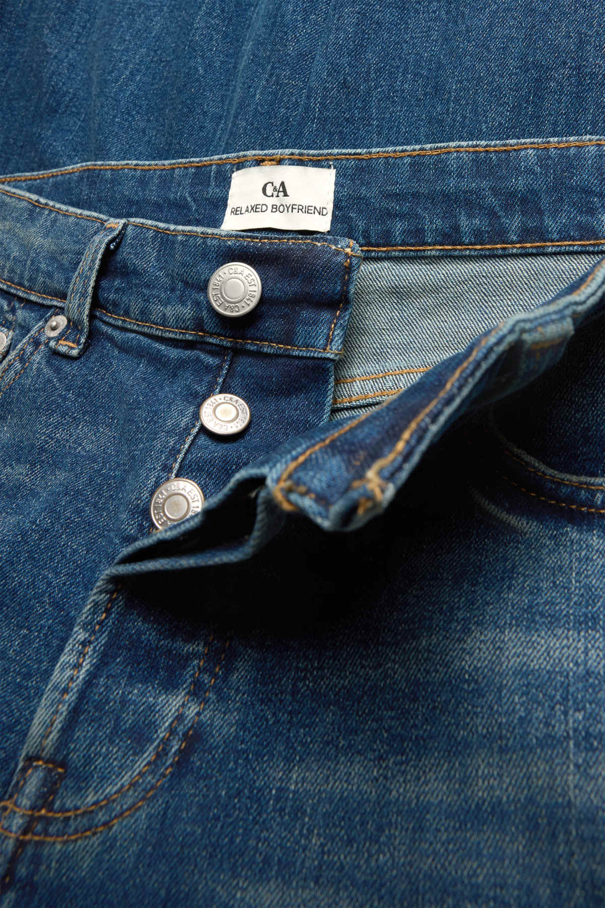 Boyfriend jeans - mid-rise waist - blue denim