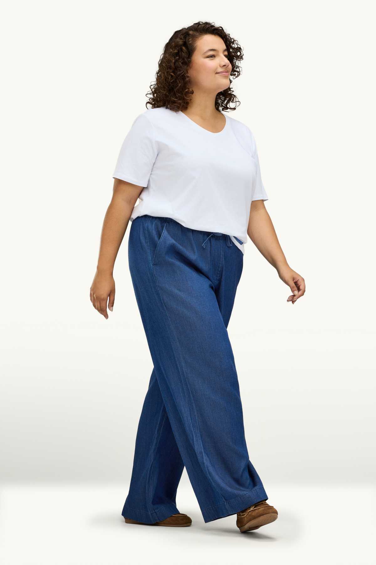 Cloth trousers - high waist - wide leg - denim look - blue denim