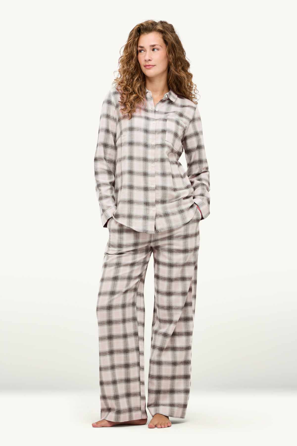 Pyjamas - check - beige
