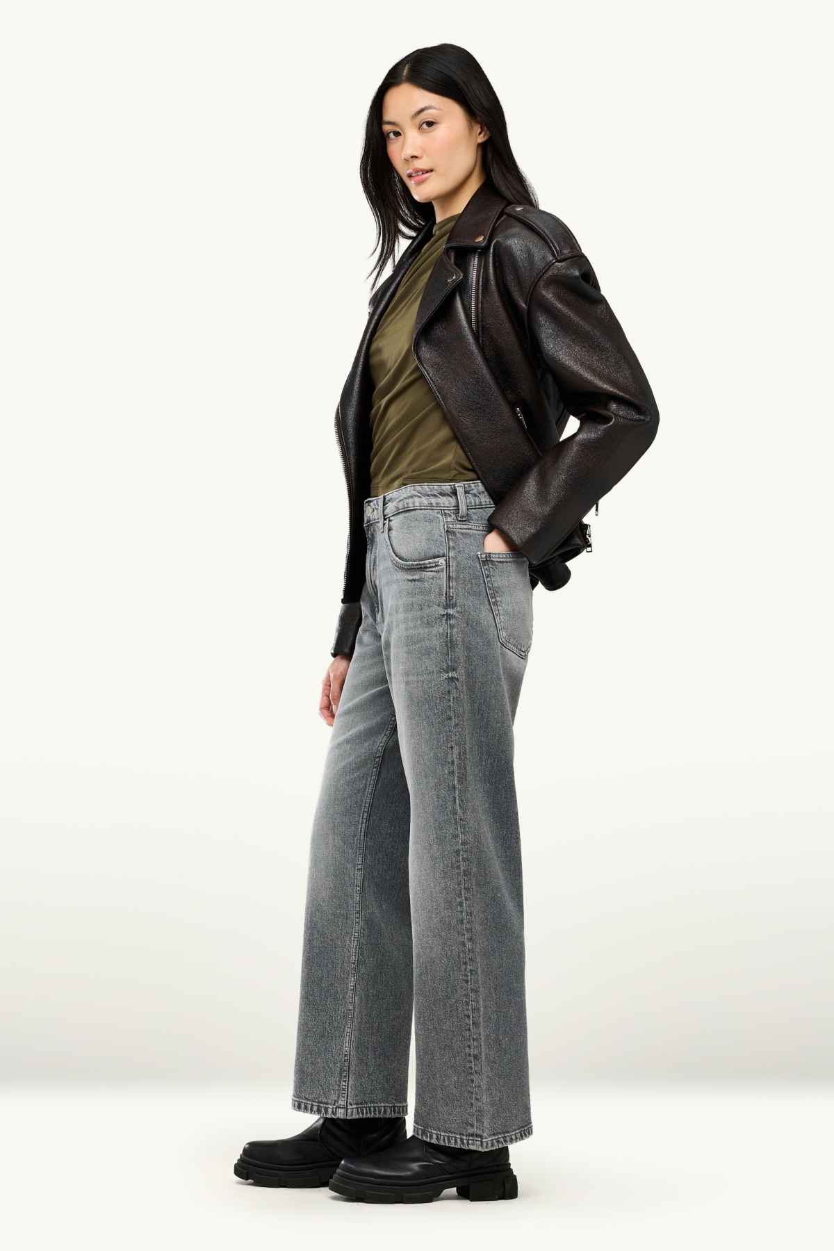 Baggy jeans - mid-rise waist - denim-gray