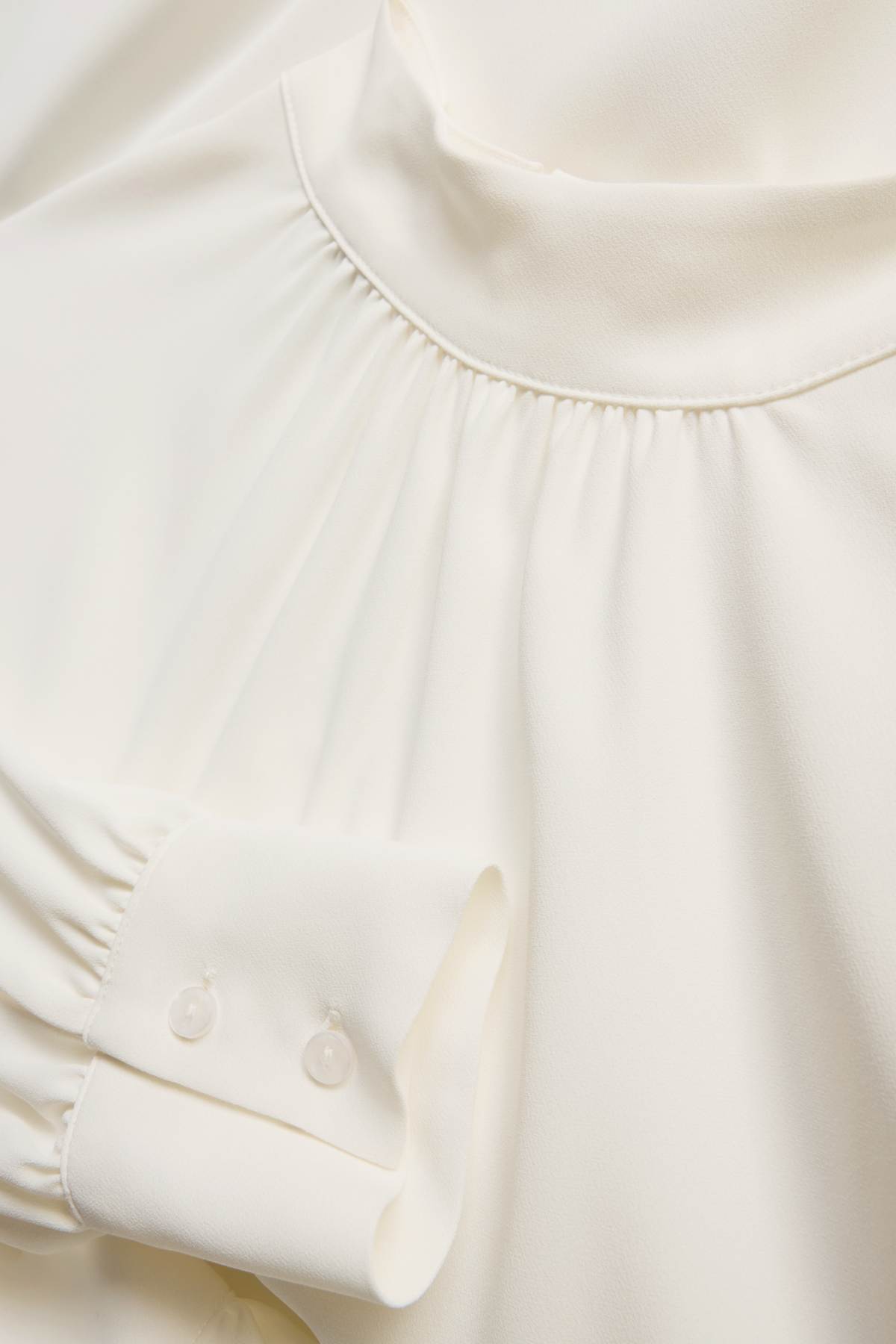 Blouse - cremewhite