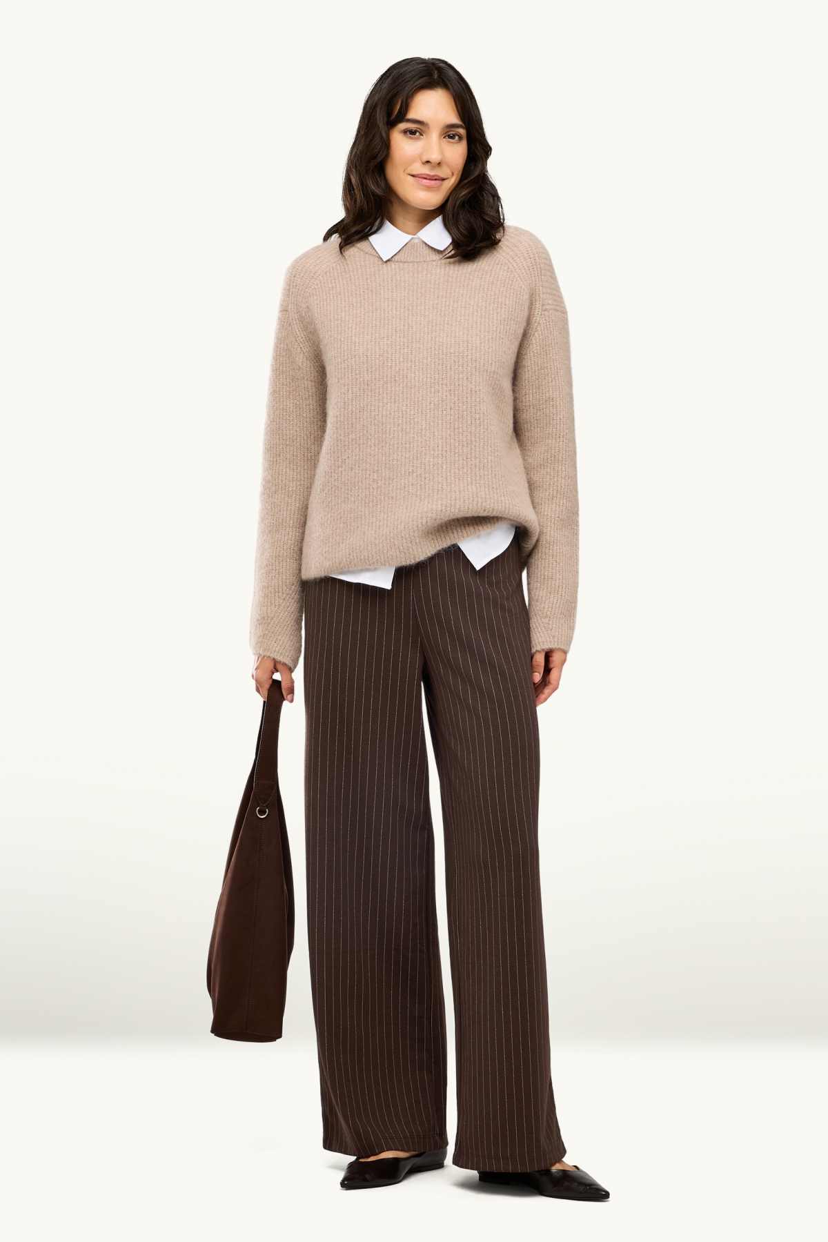 Joggers - pinstripes - brown