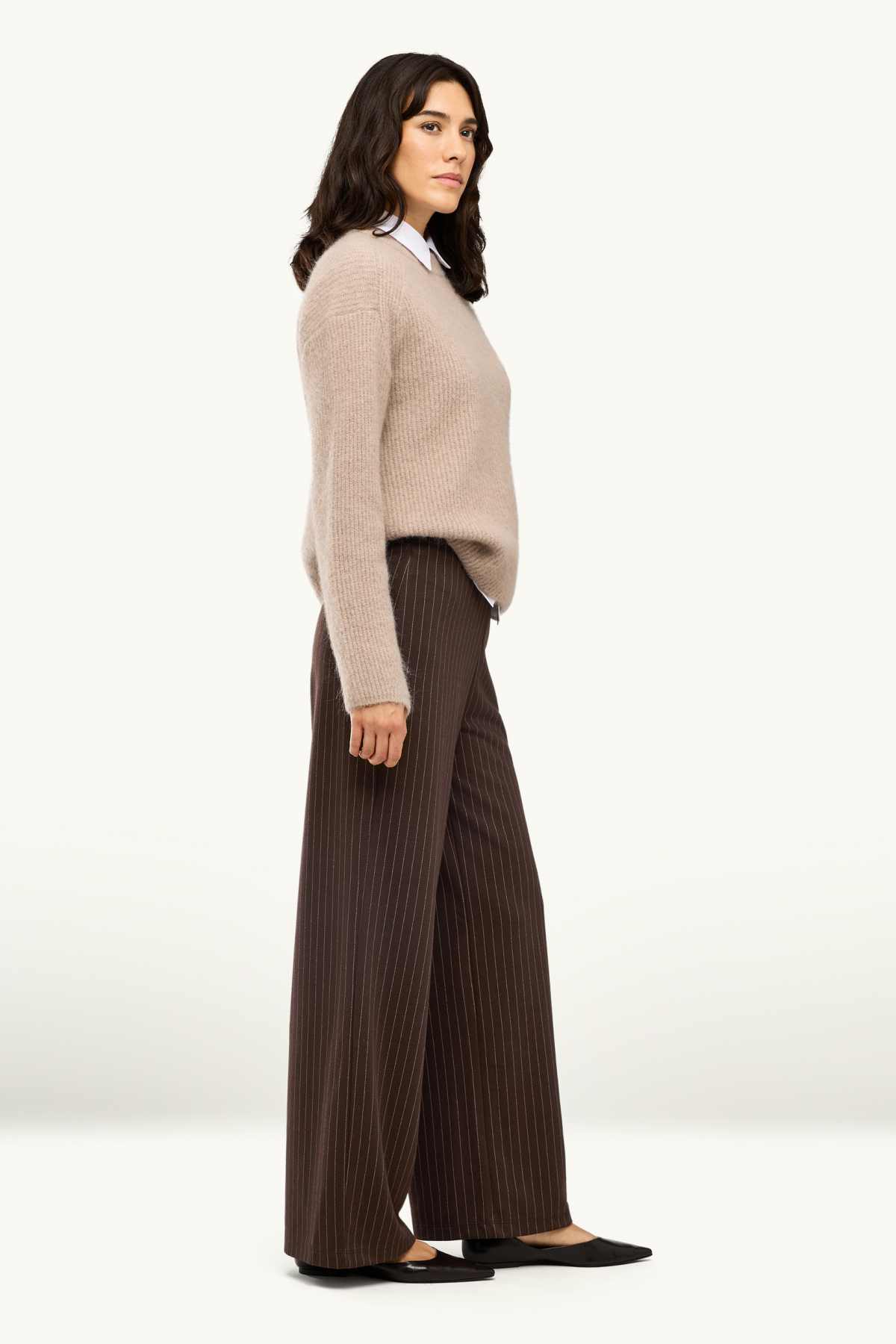 Joggers - pinstripes - brown