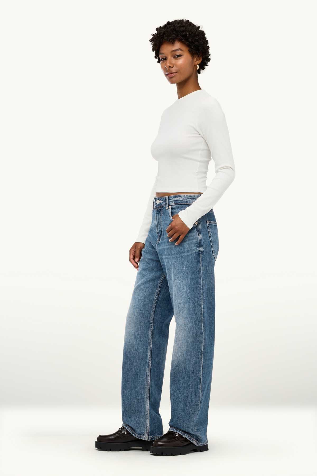Baggy jeans - mid-rise waist - blue denim