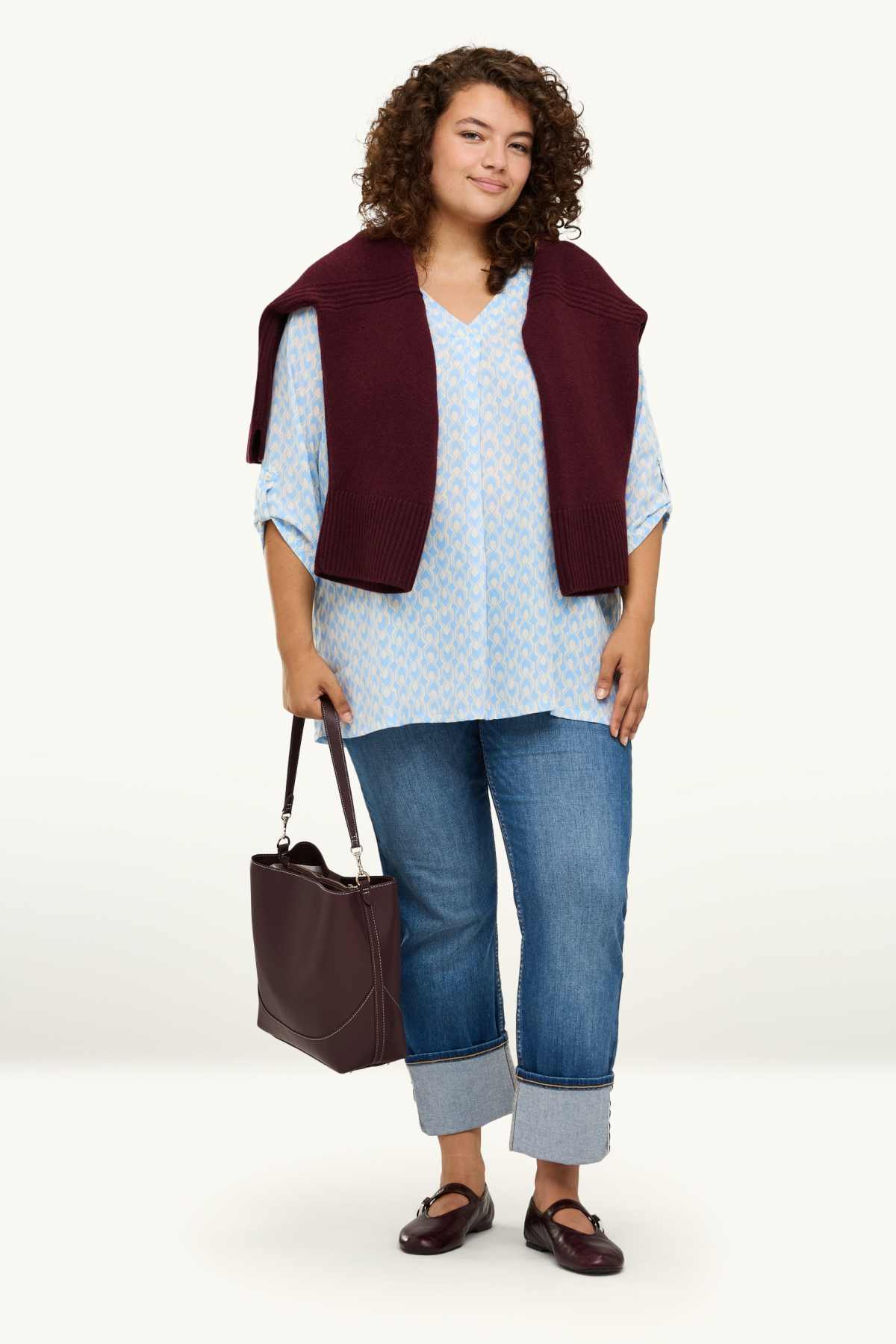V-neck blouse - patterned - white / light blue