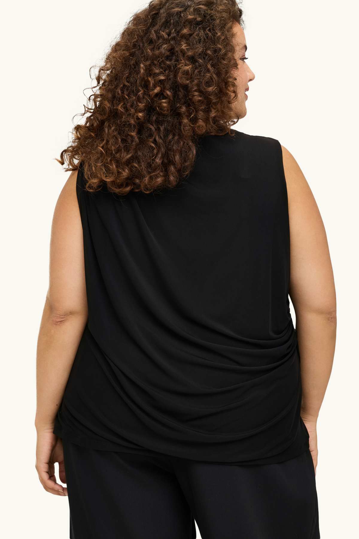 Top - black