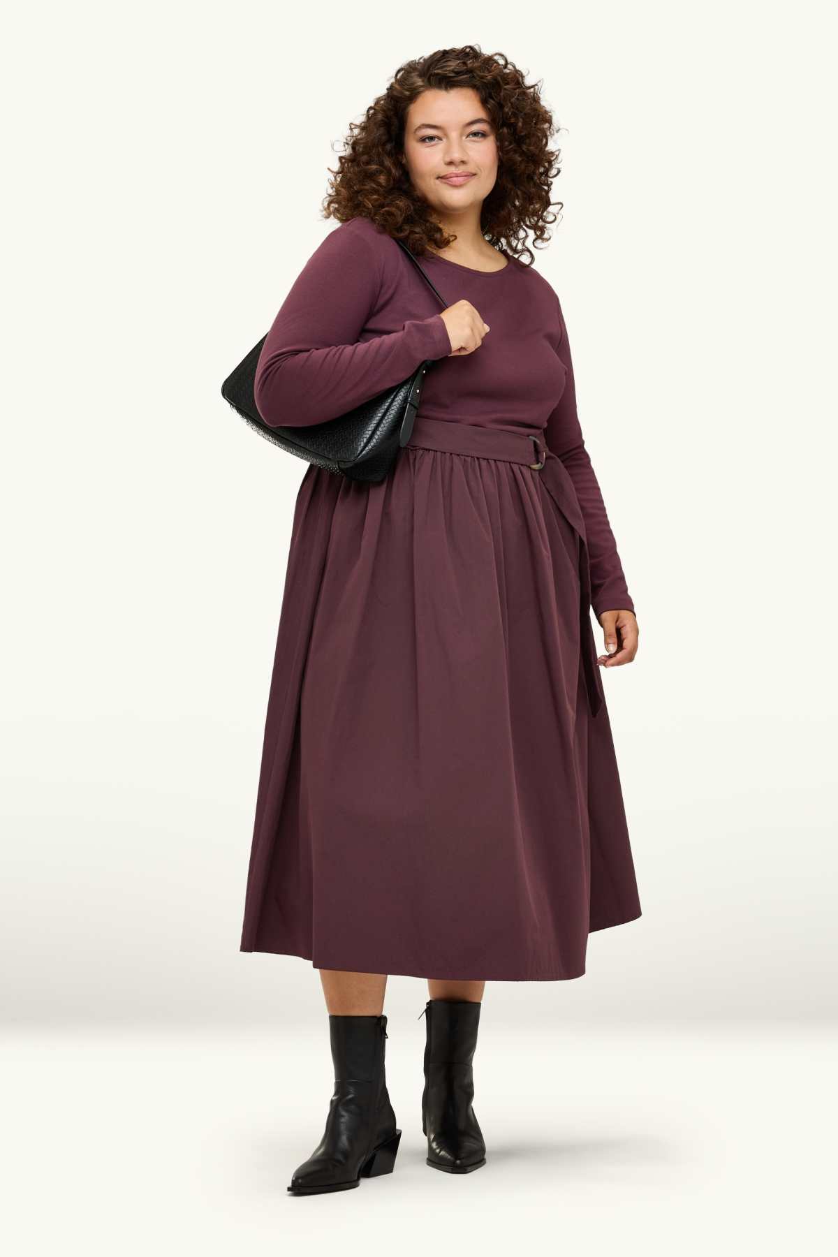 Fit & flare dress with belt - bordeaux