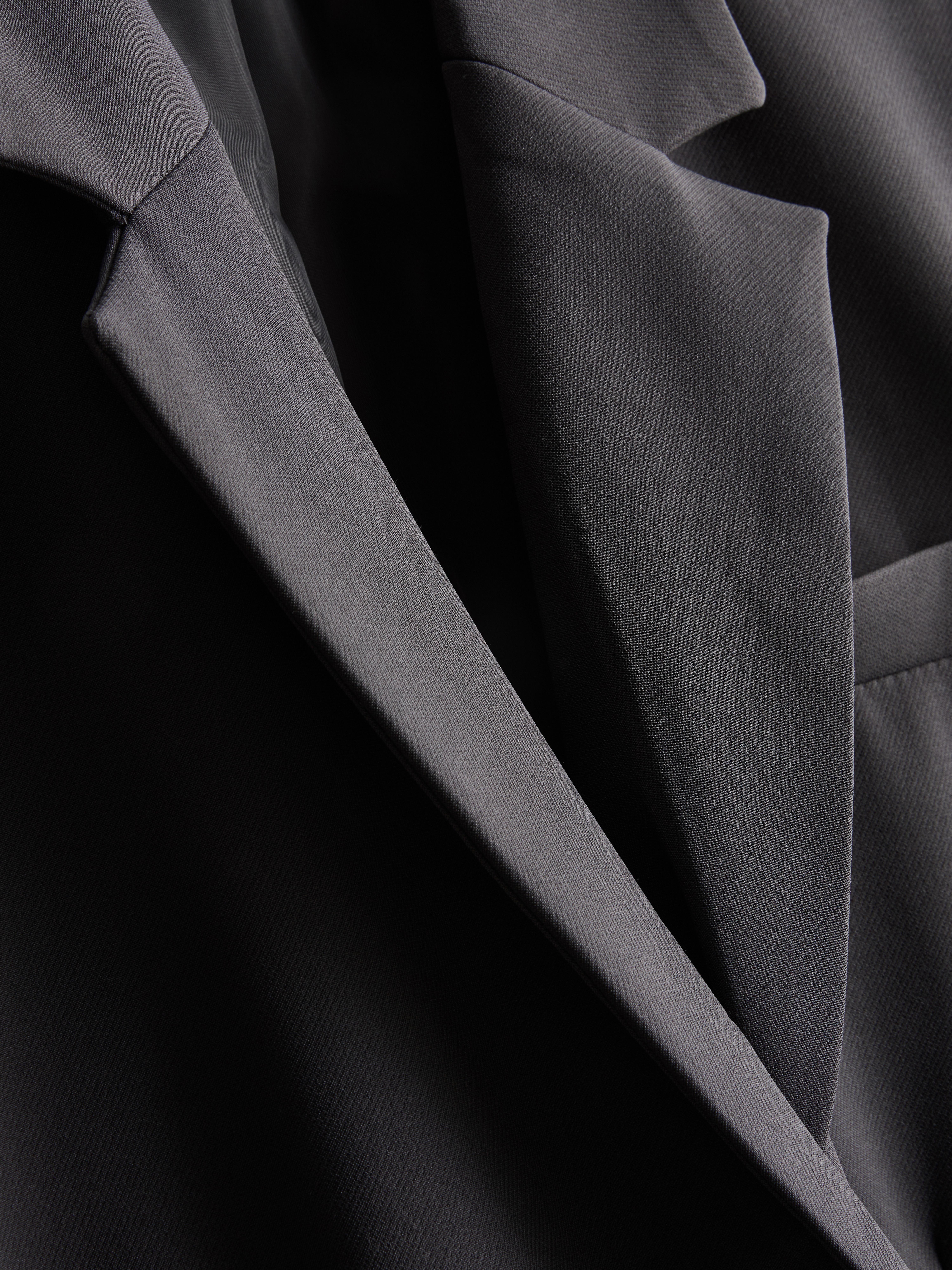 Tailored Single-Breasted Blazer - Dark Gray