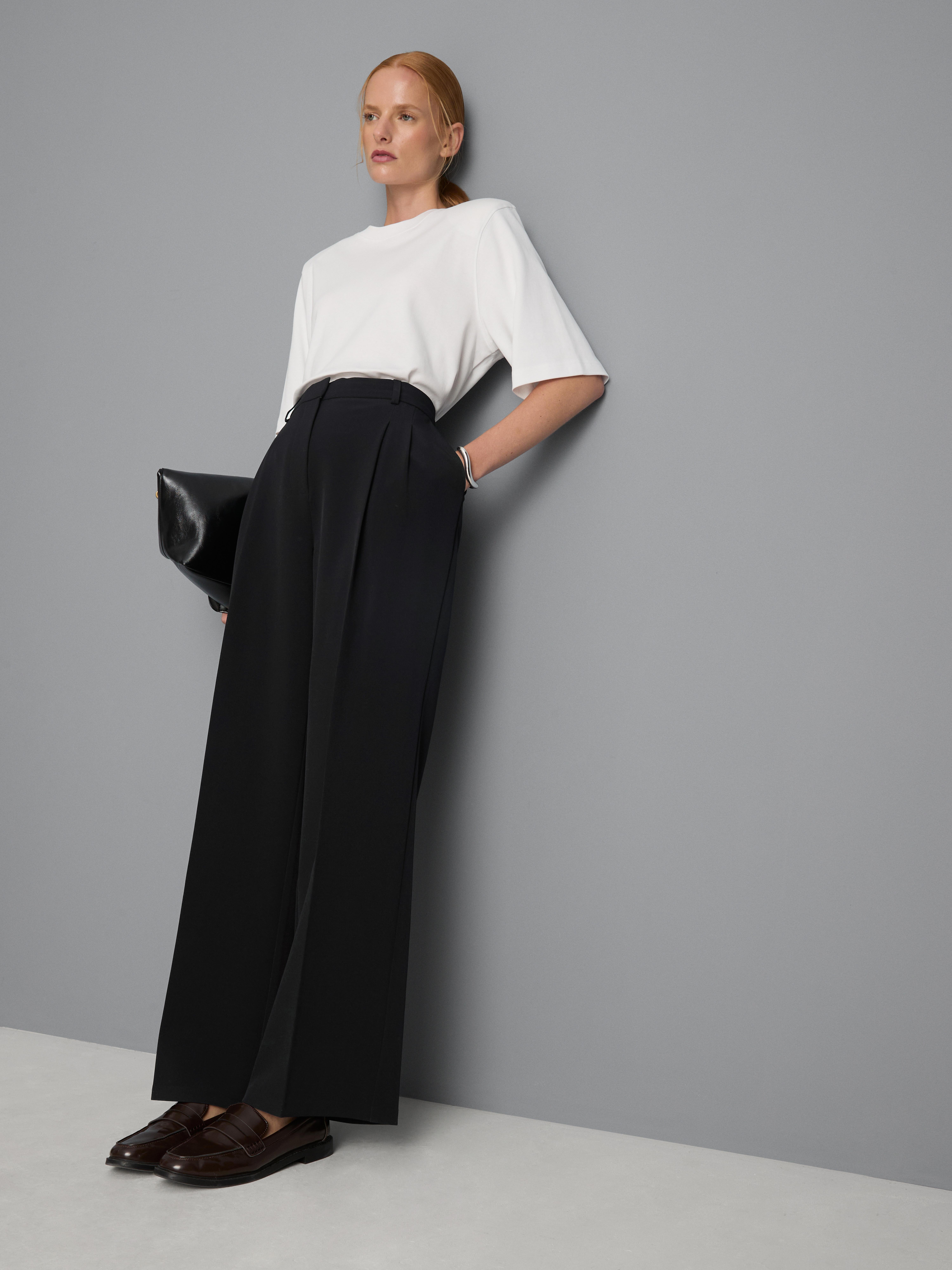 Pleated Wide Leg Pants - Black
