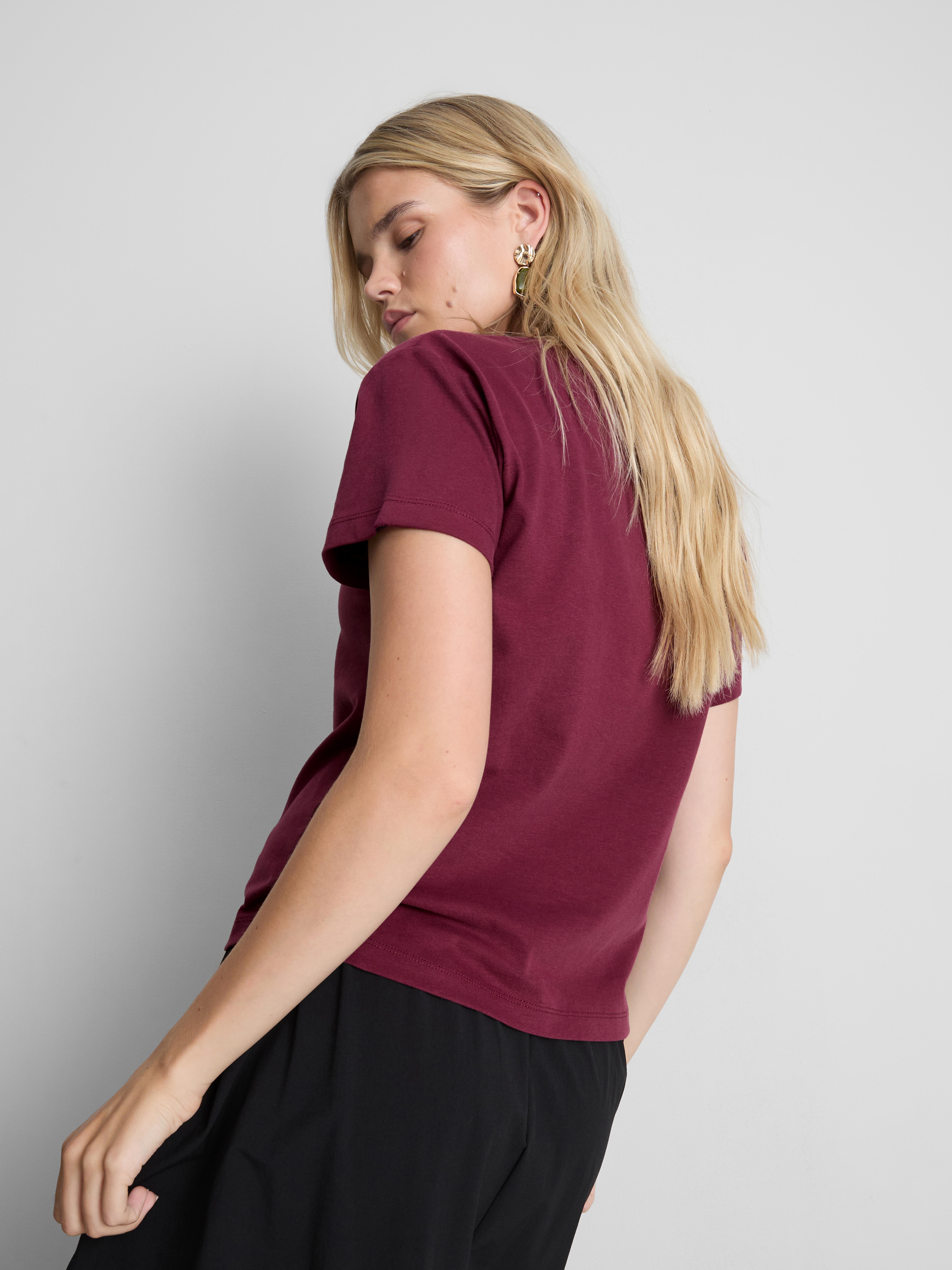 Hilary Duff Pure Cotton Graphic Tee - Burgundy