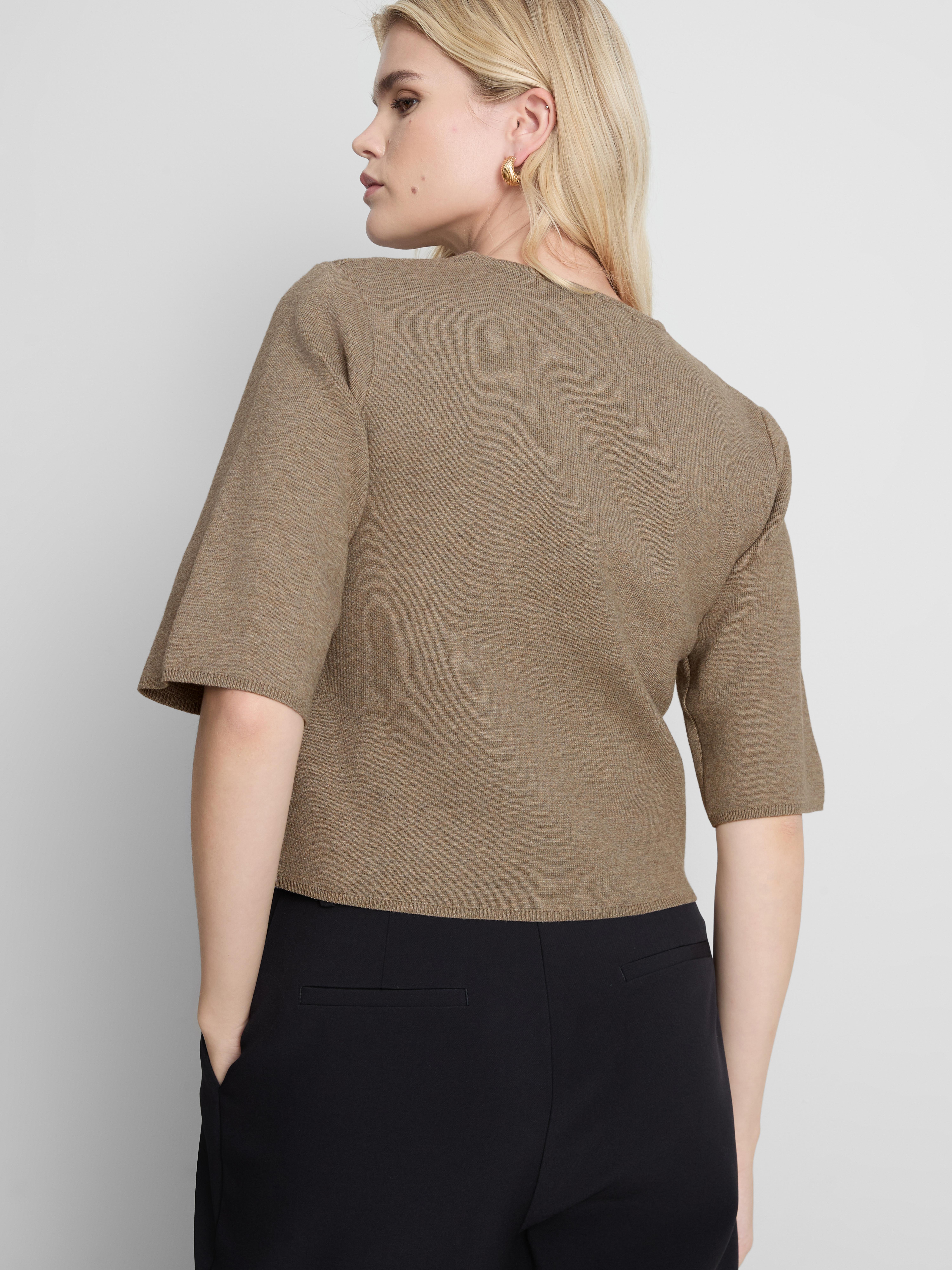 Boxy Roundneck Cardigan - Taupe