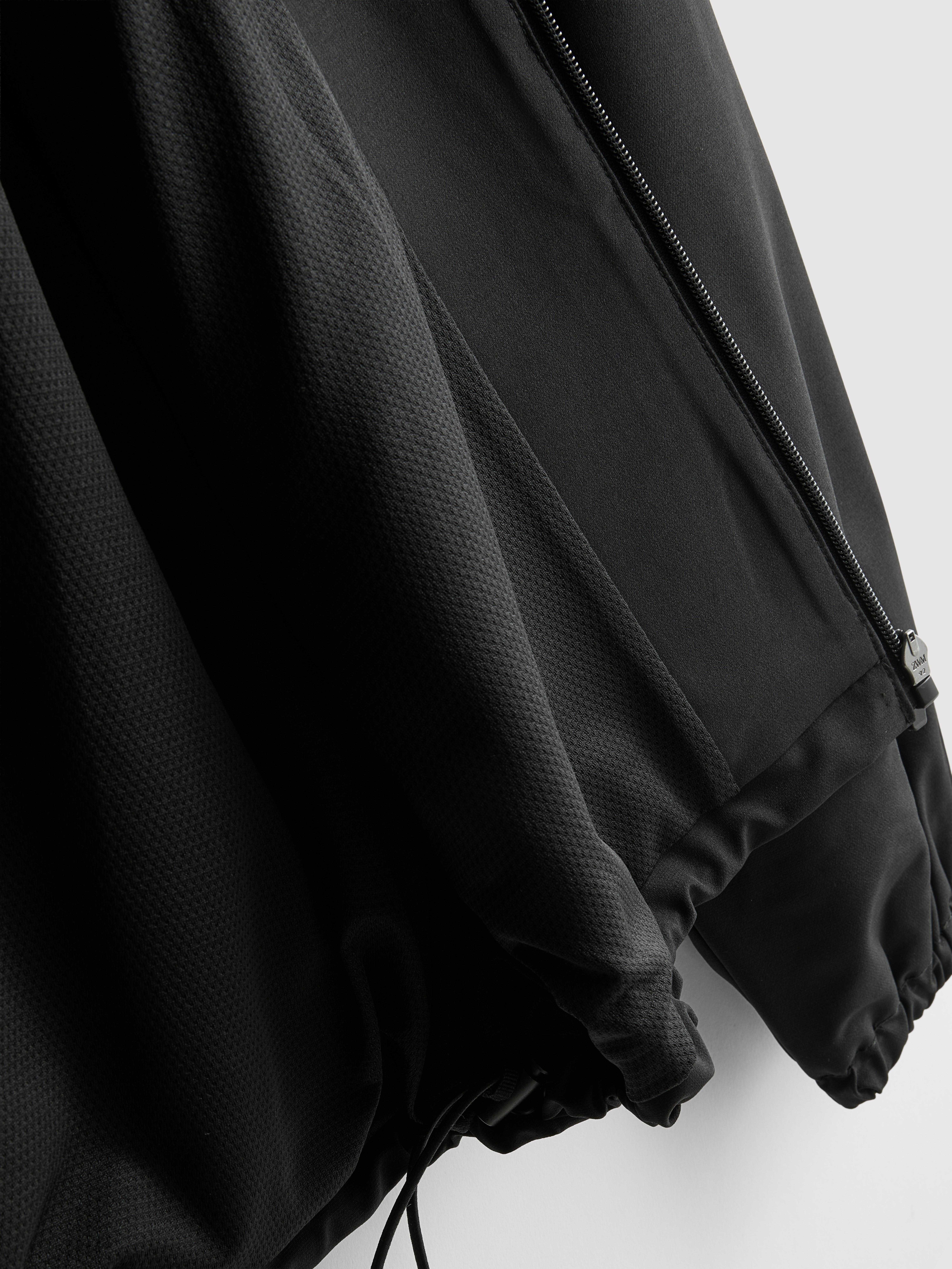 Active High-Neck Jacket - Black