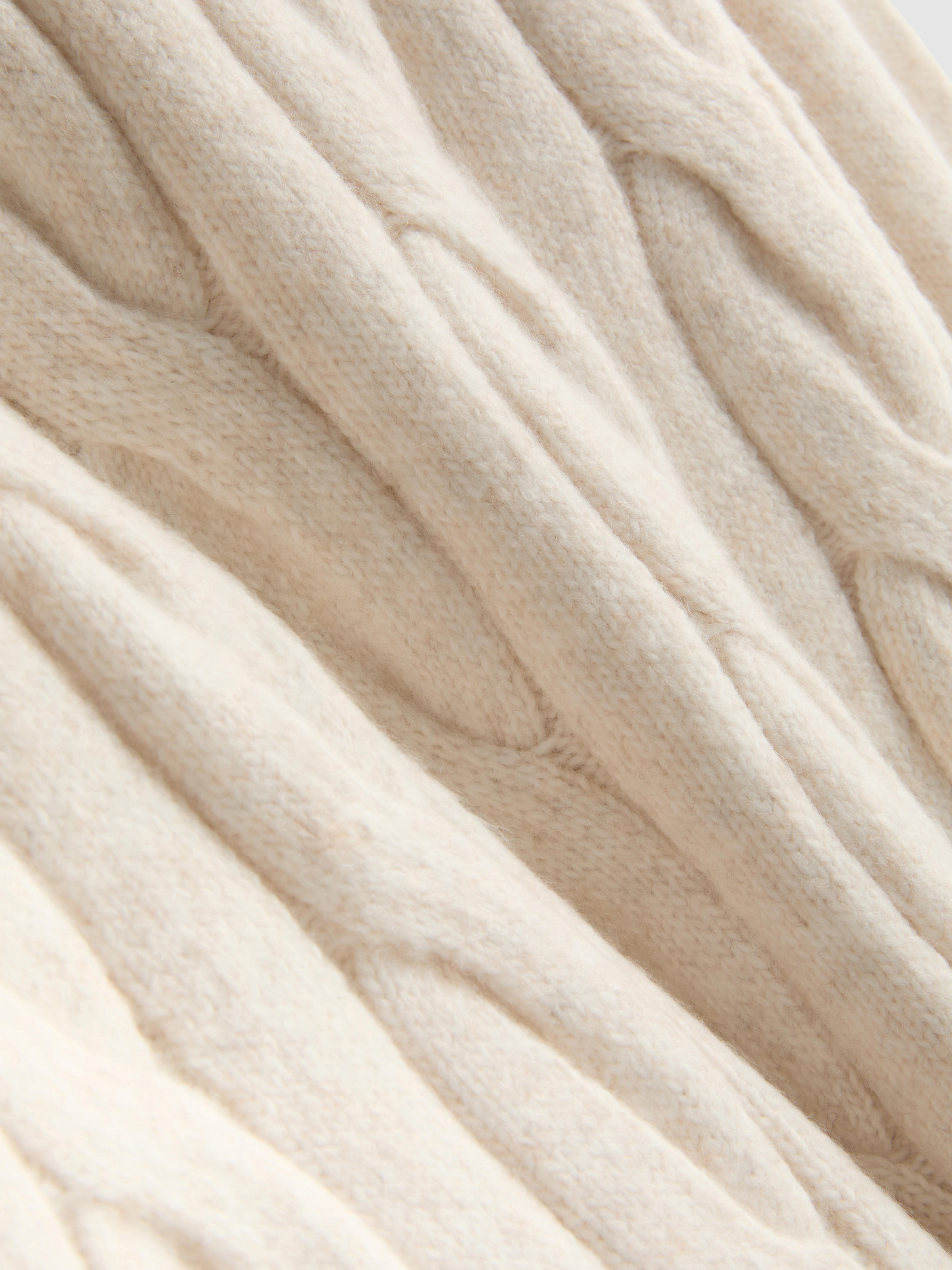 Cable Knit Crew Neck Sweater - Ivory