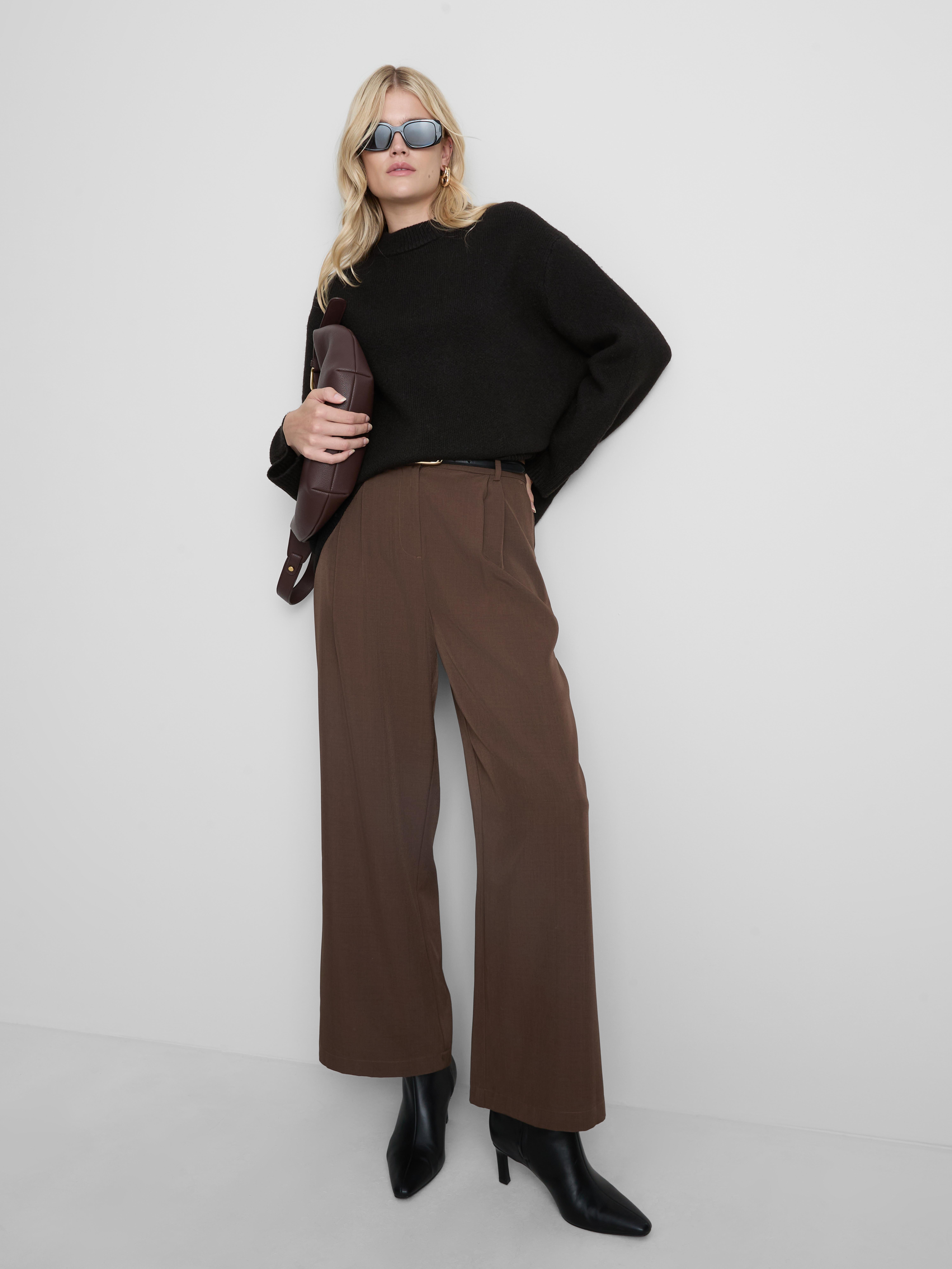 Wool Blend Oversized Crew Neck Sweater - Black