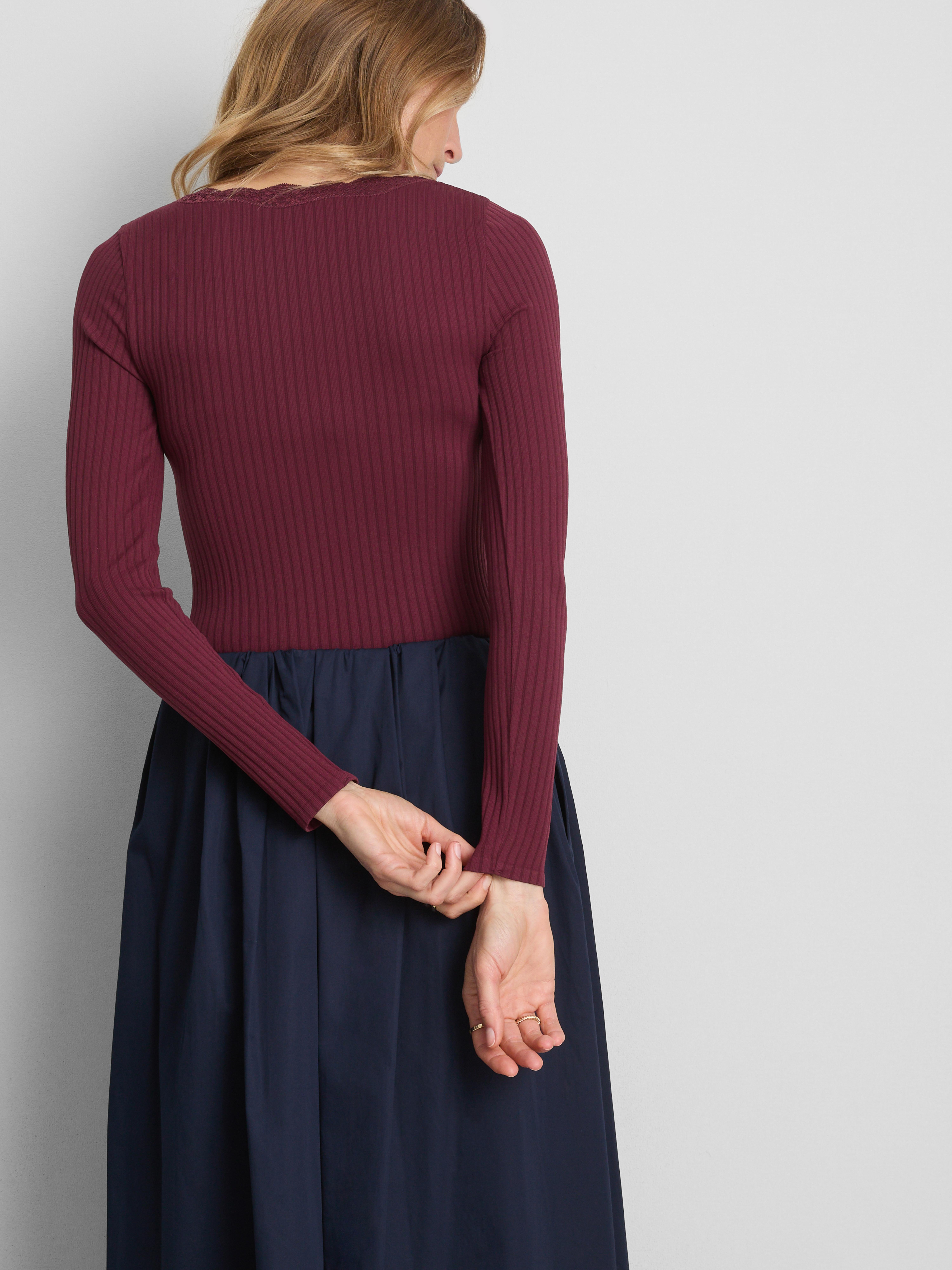 Ribbed Long-Sleeve Squareneck Top - Burgundy