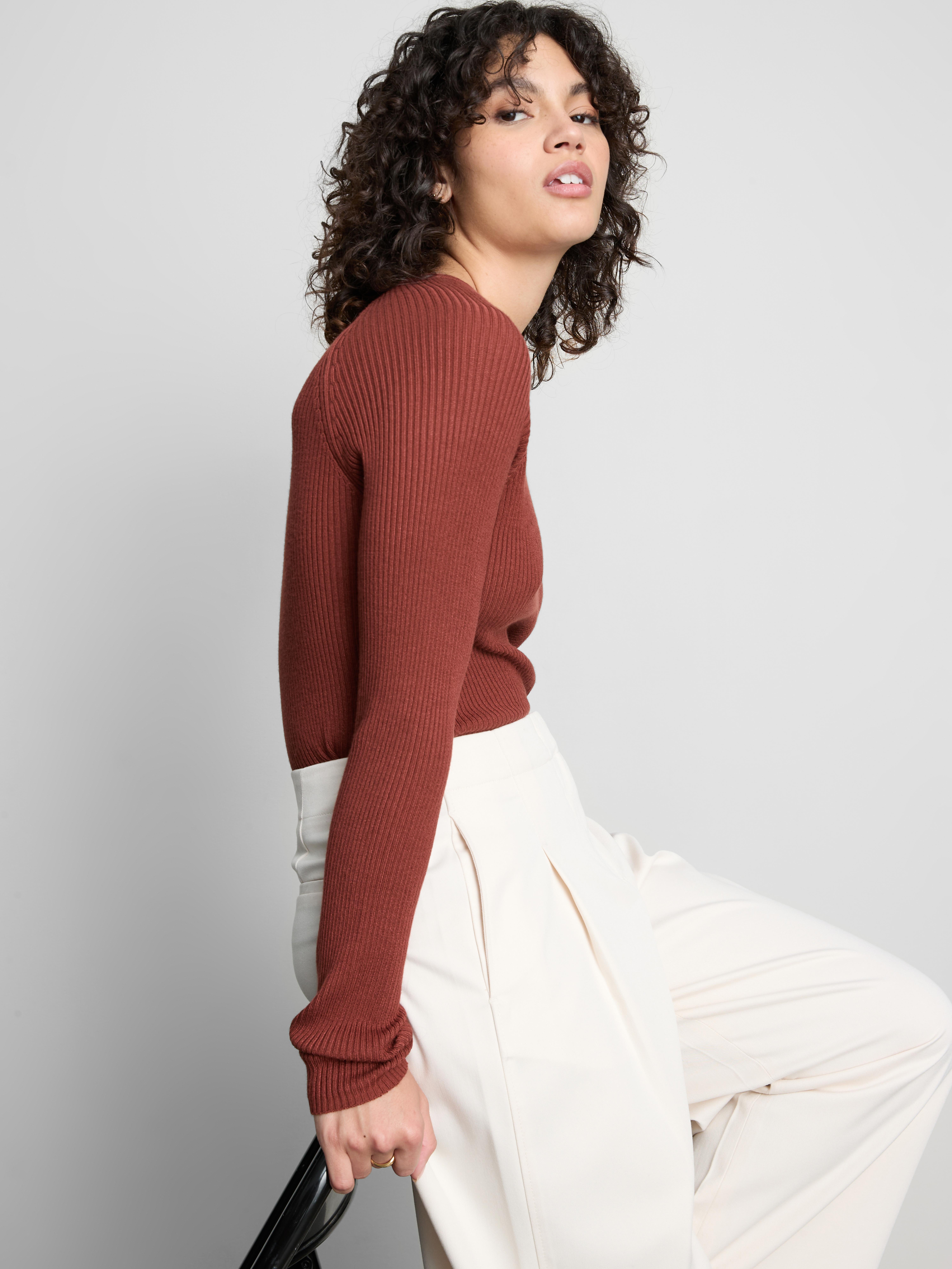 Ribbed V-Neck Sweater - Burnt Orange