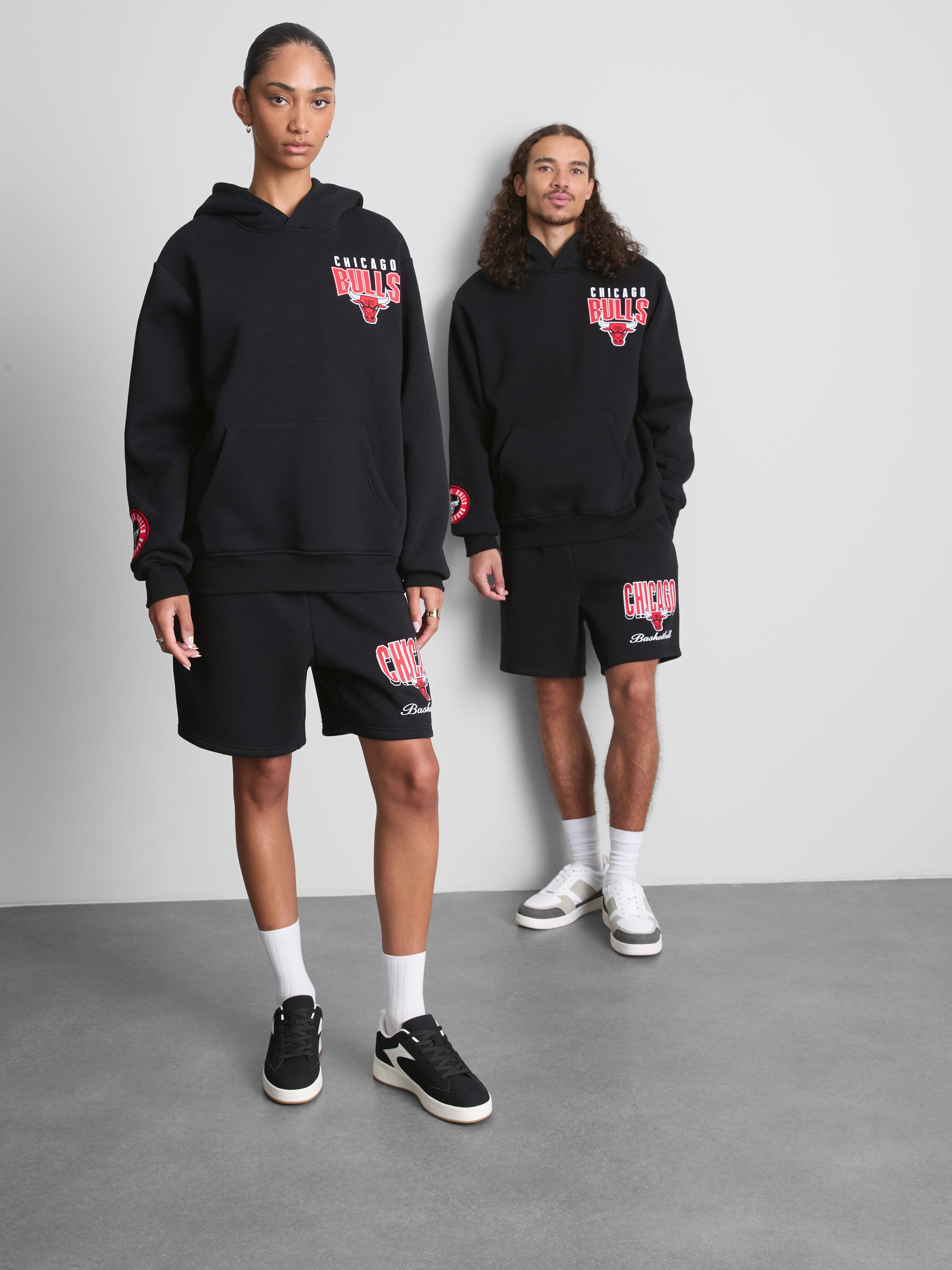 NBA Chicago Bulls Cotton-Rich Hoodie - Black