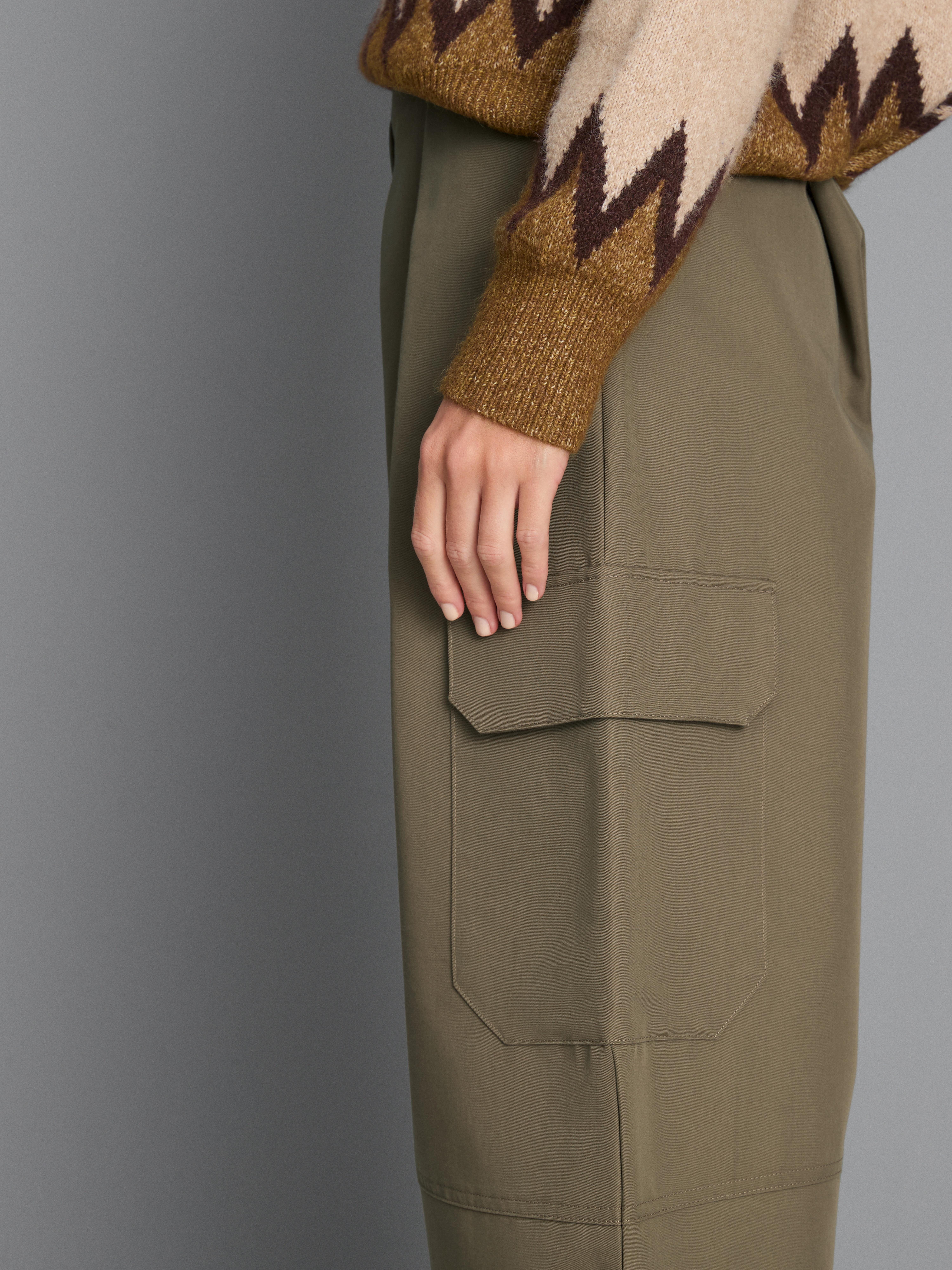 Cotton Blend Barrel Leg Cargo Pants - Olive