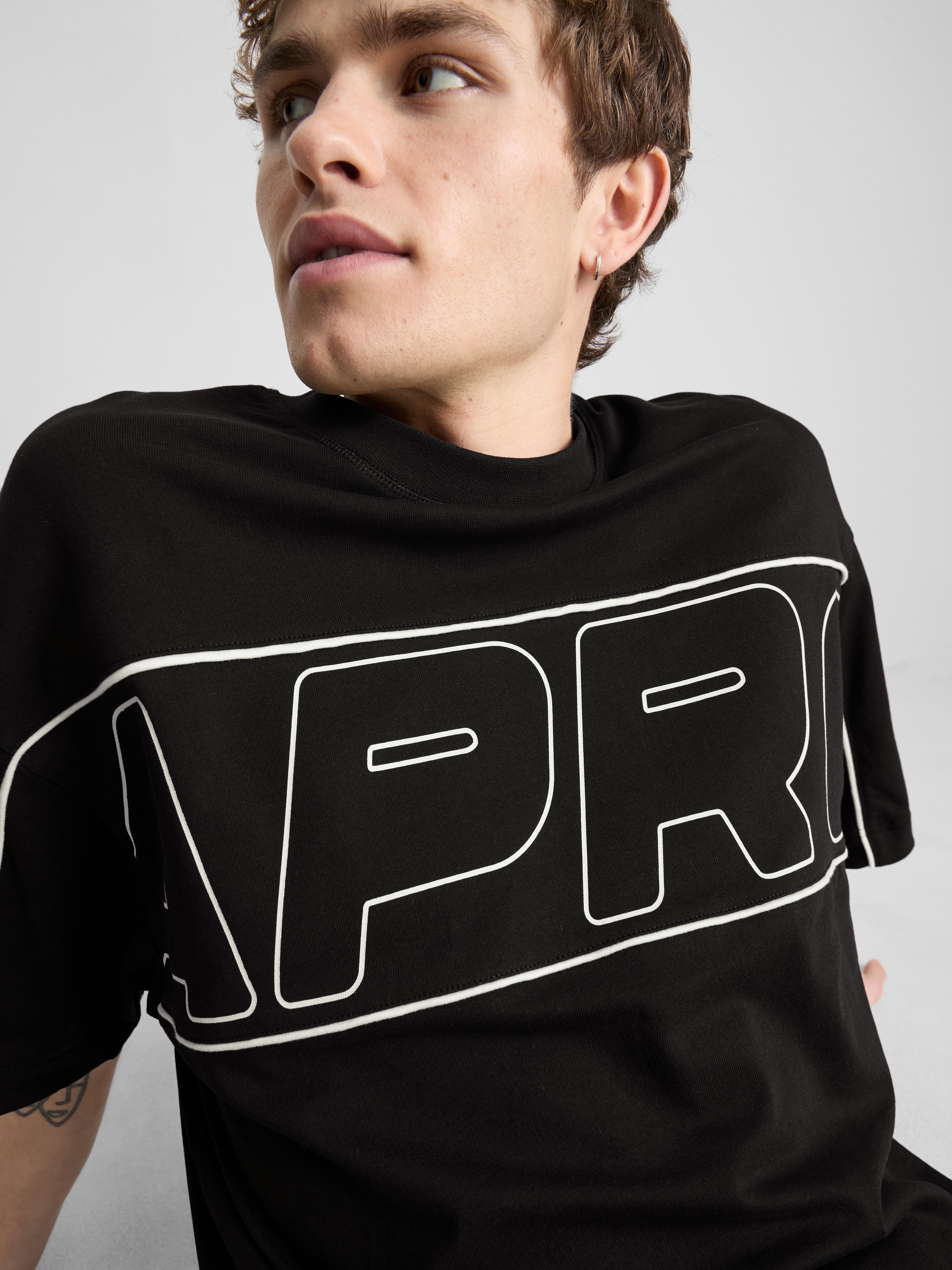 Pro Graphic T-Shirt - Black