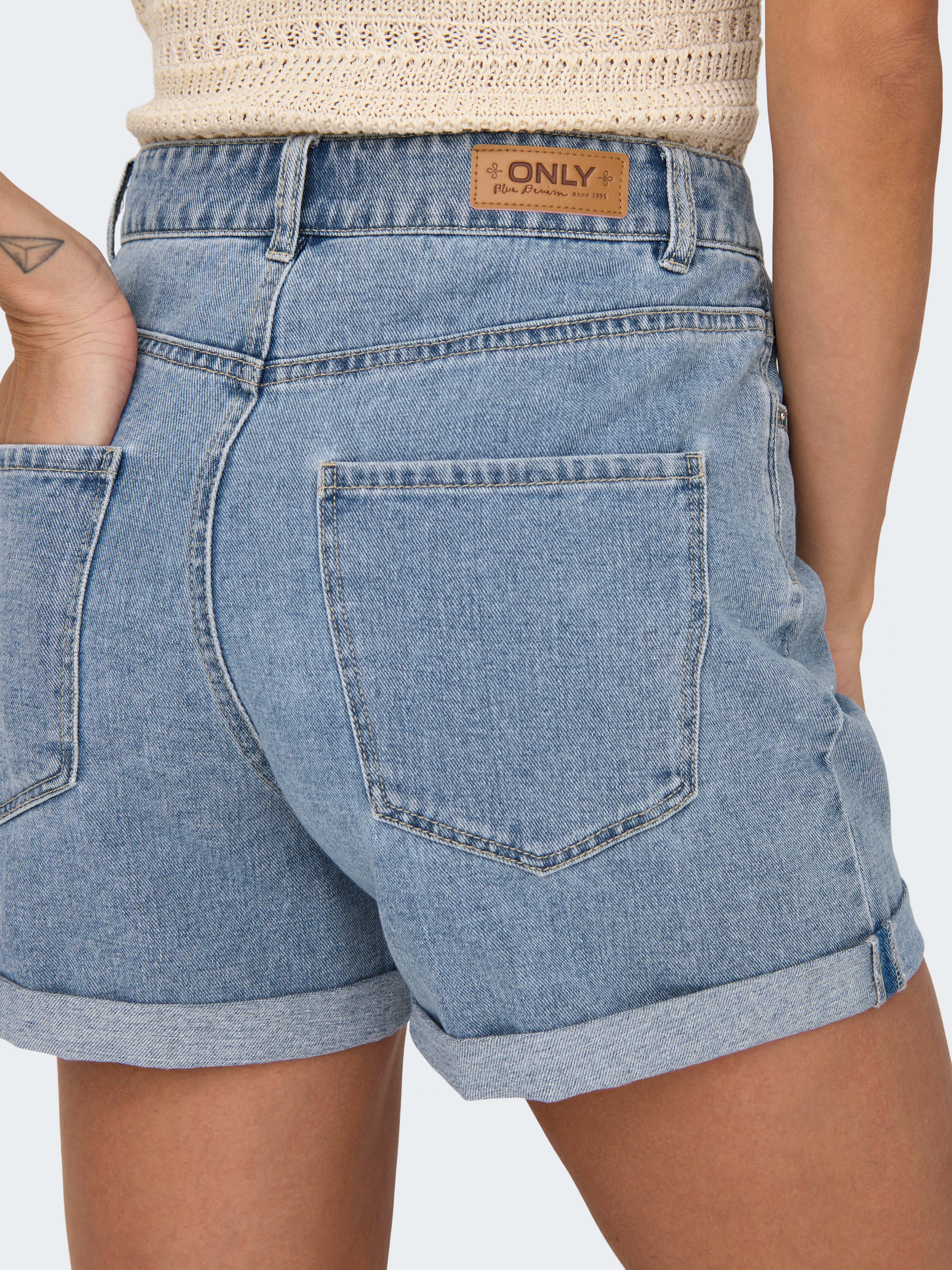 ONLVEGA High waist Regular Fit Shorts Light Blue Denim