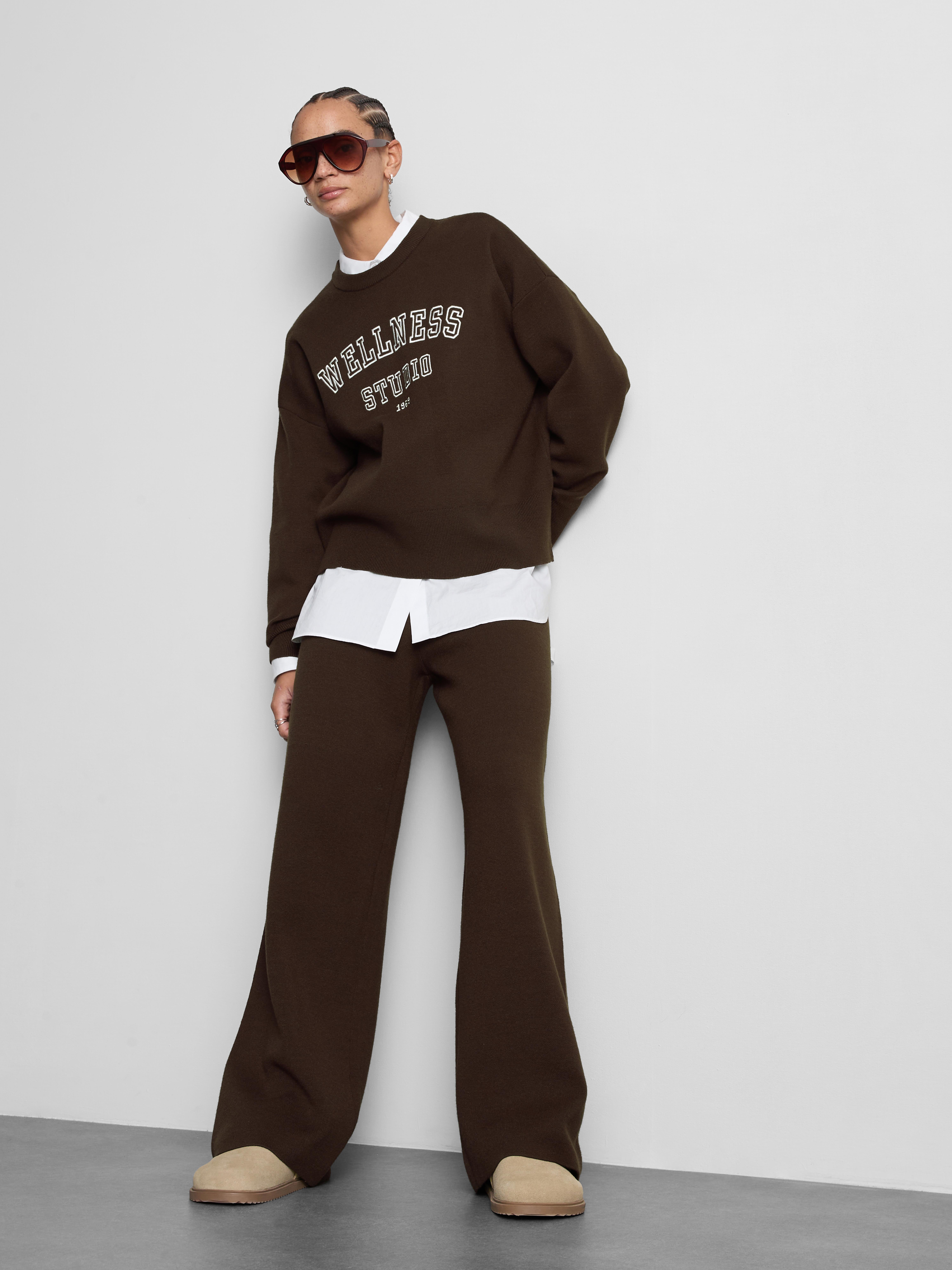 Knitted Crewneck Slogan Sweater - Brown