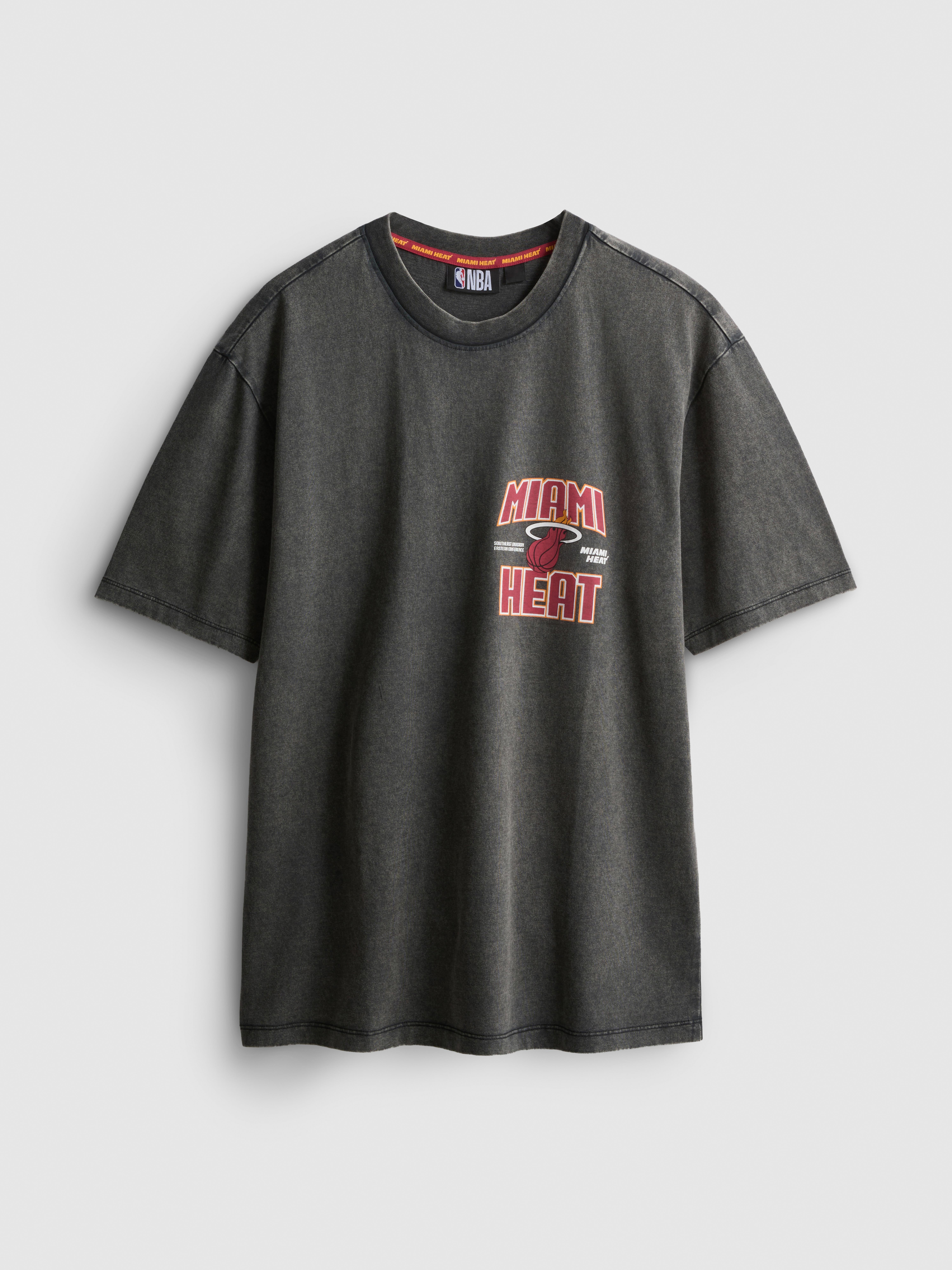 NBA Miami Heat Pure Cotton Graphic T-Shirt - Charcoal