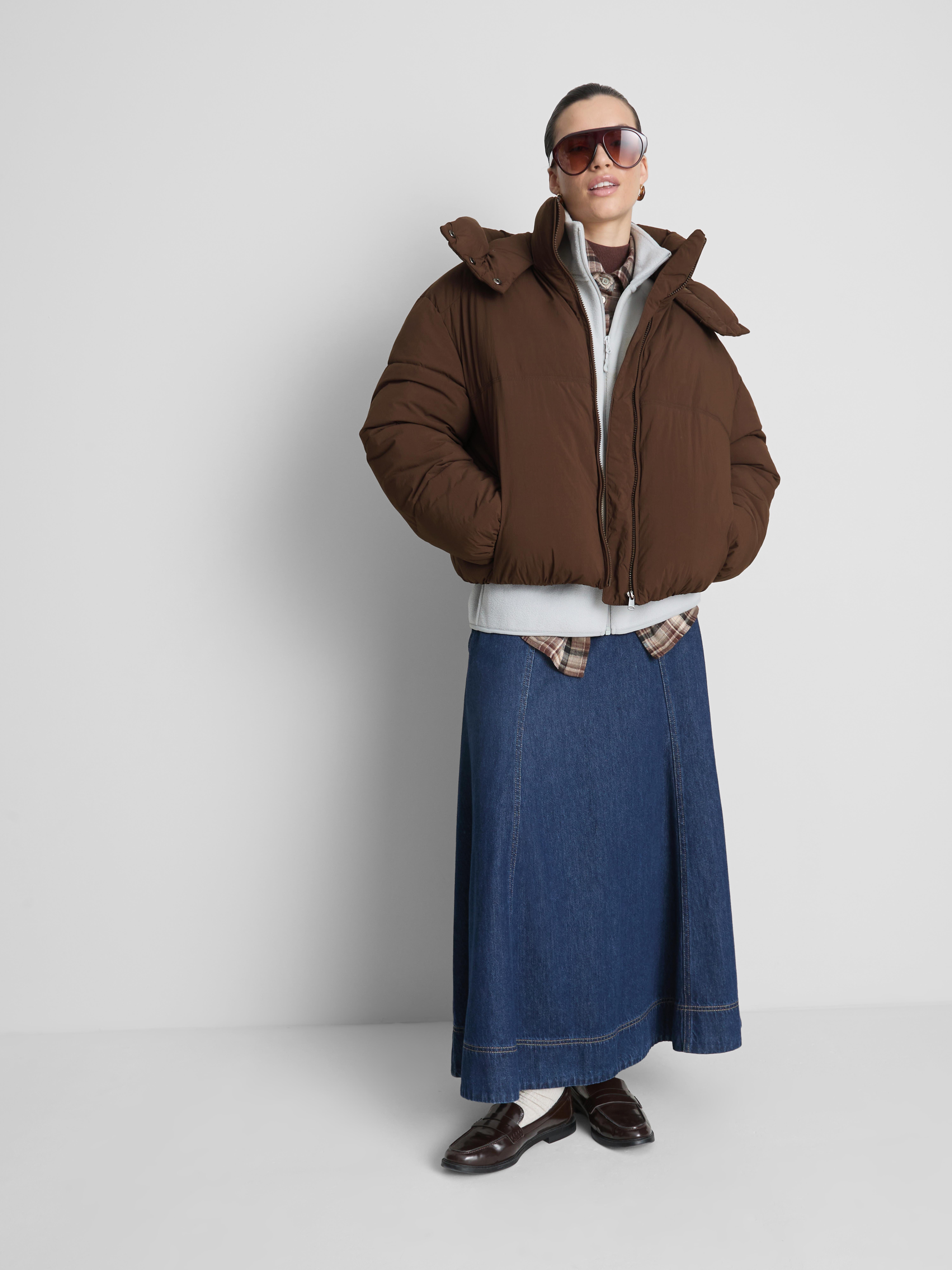 Classic Short Puffer Jacket - Brown