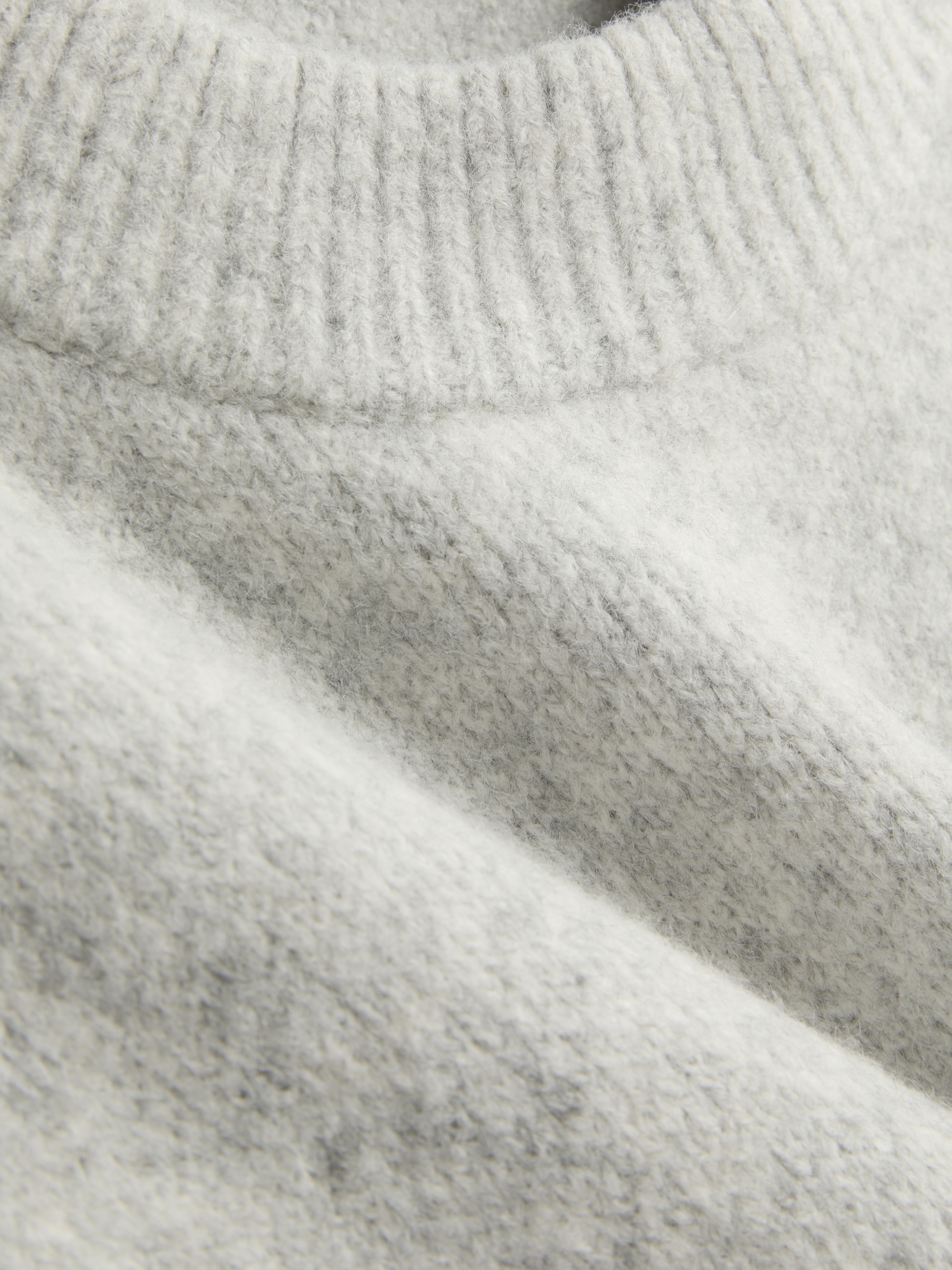Wool Blend Oversized Crew Neck Sweater - Gray Heather