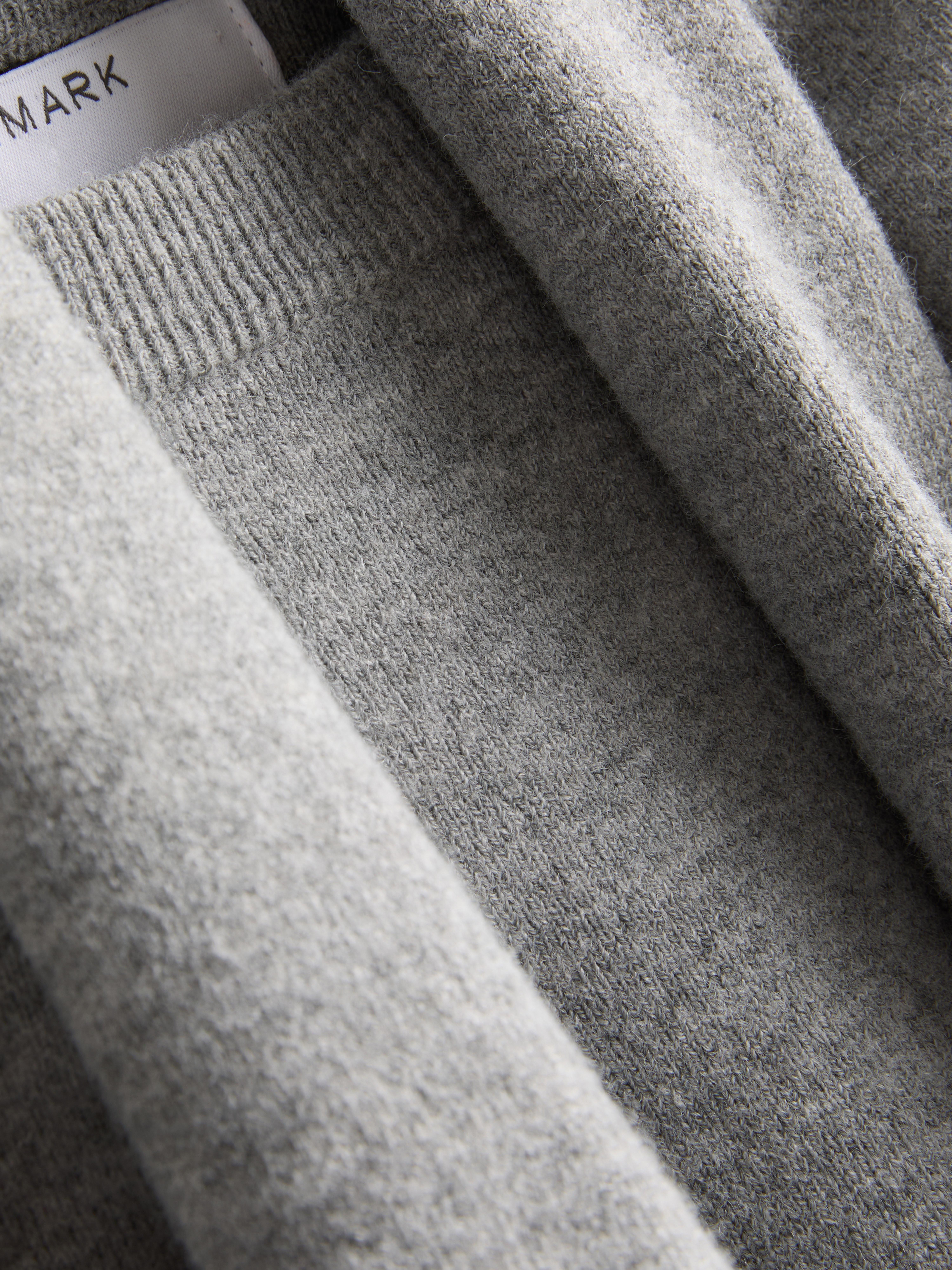 Paula Echevarría Scarf Detail Sweater - Gray Heather