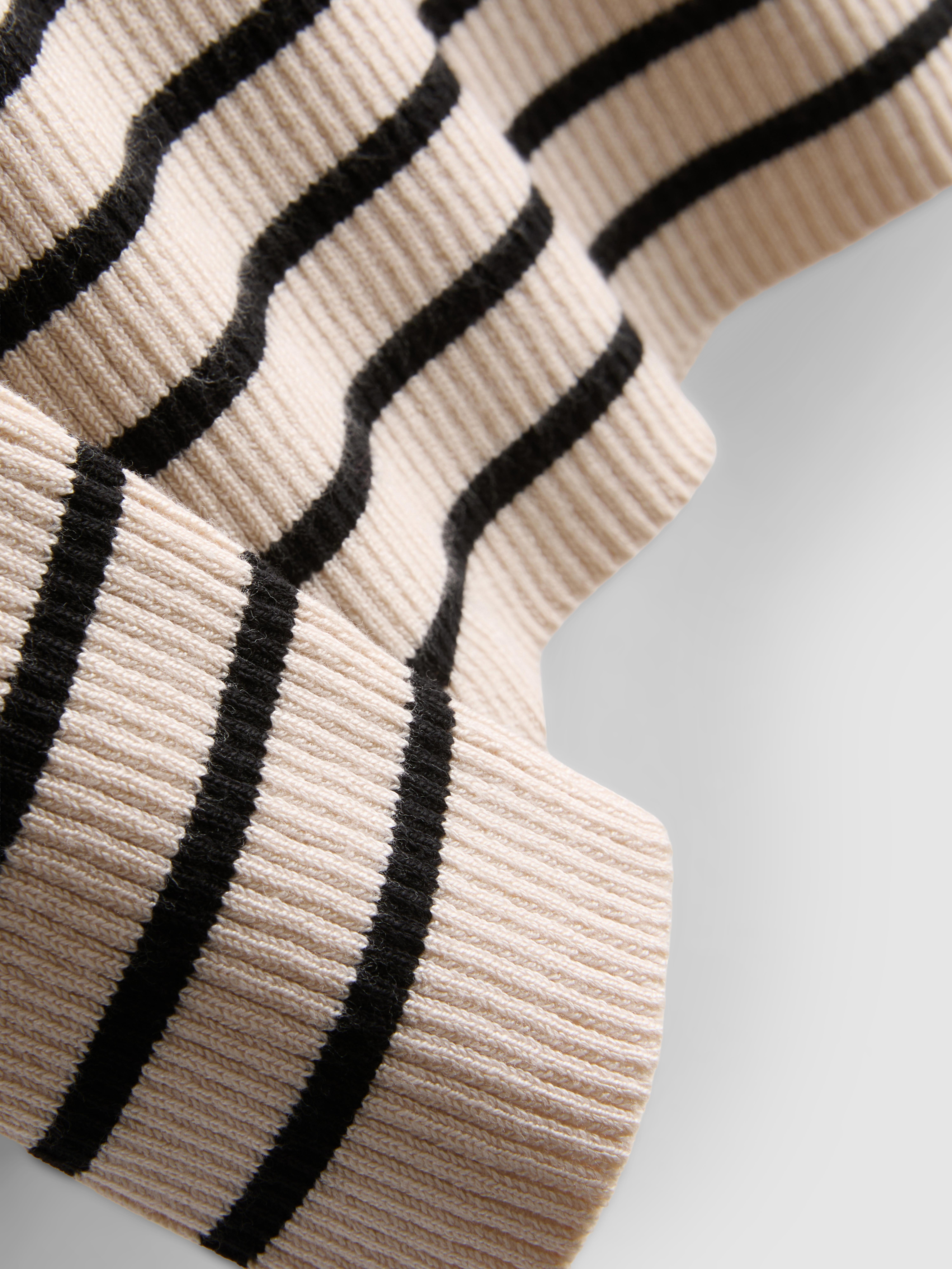 Ribbed Crew Neck Sweater - Oatmeal