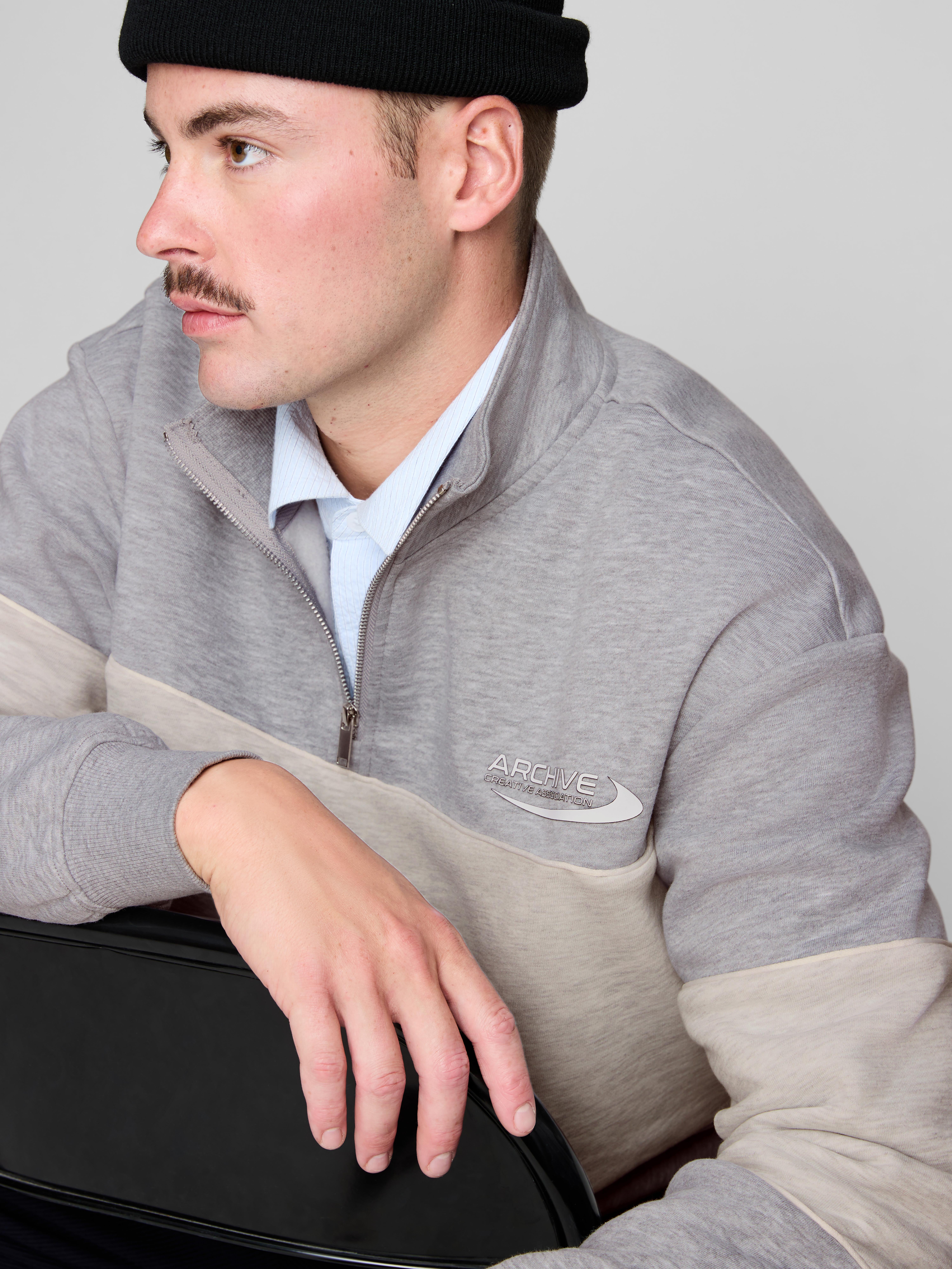 Colorblock High-Neck Sweatshirt - Light Gray