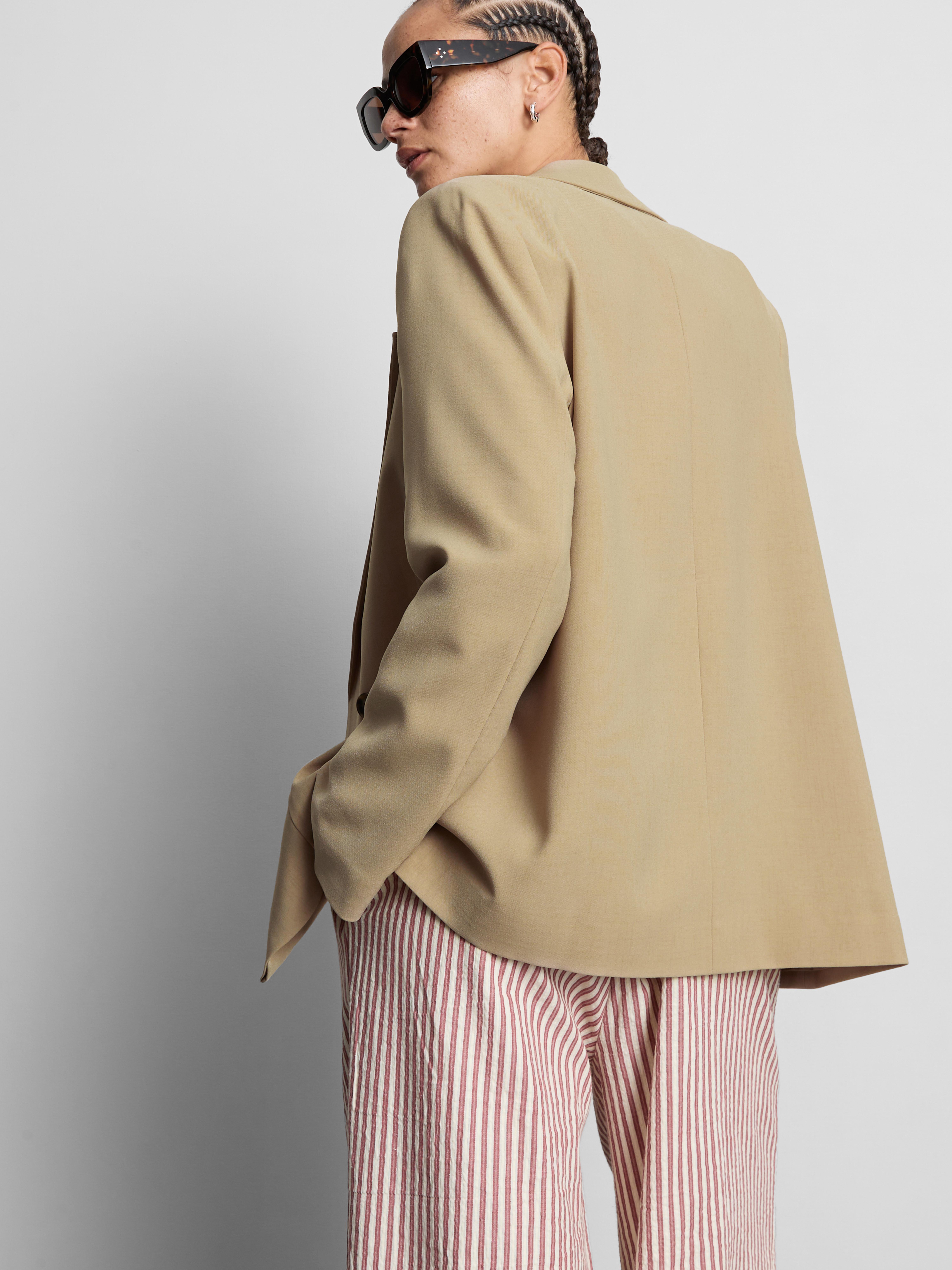 Single Breasted Blazer - Stone