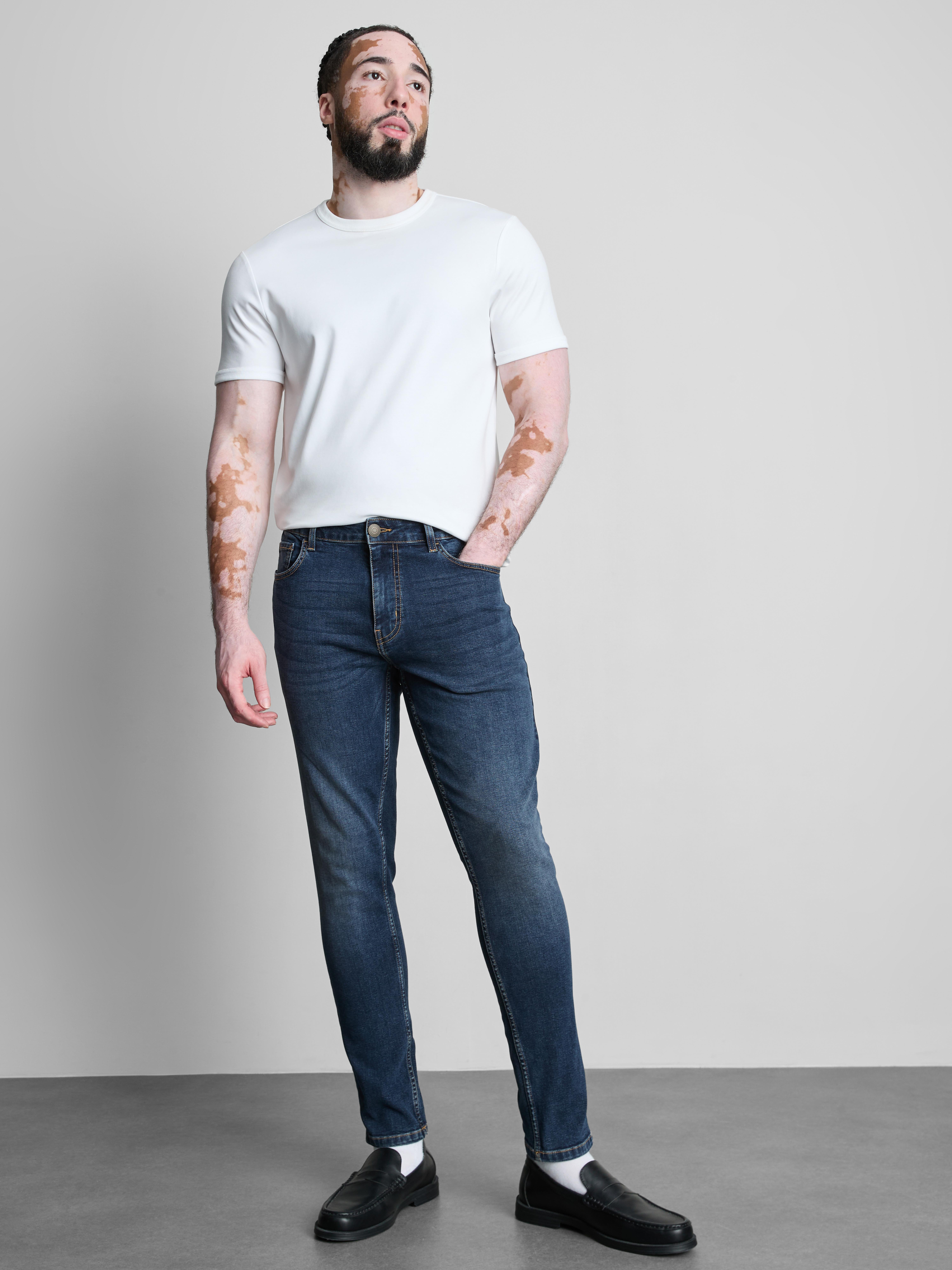 Mid-Rise Skinny Jeans - Dark Blue