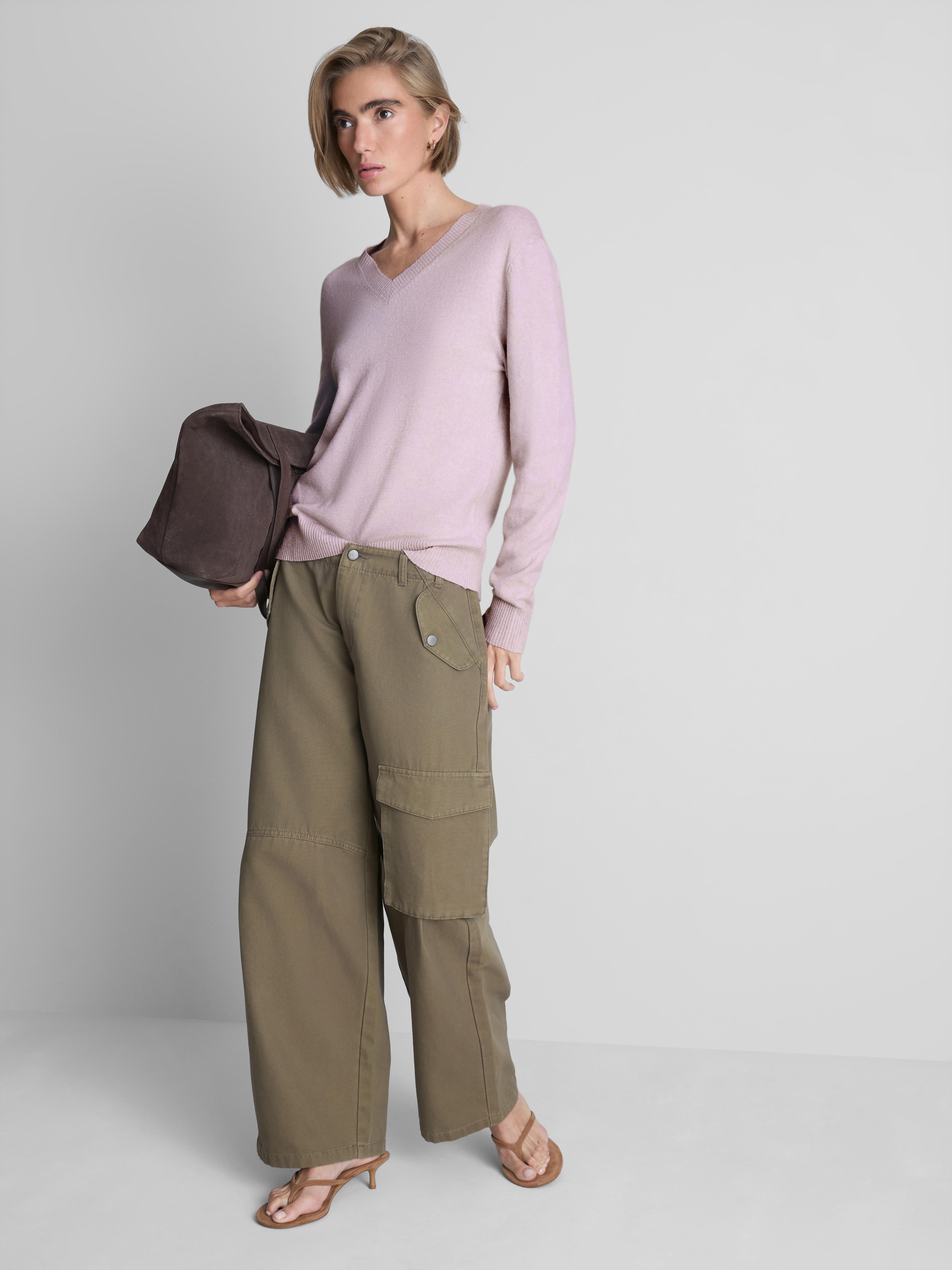 Knitted V-Neck Sweater - Lilac