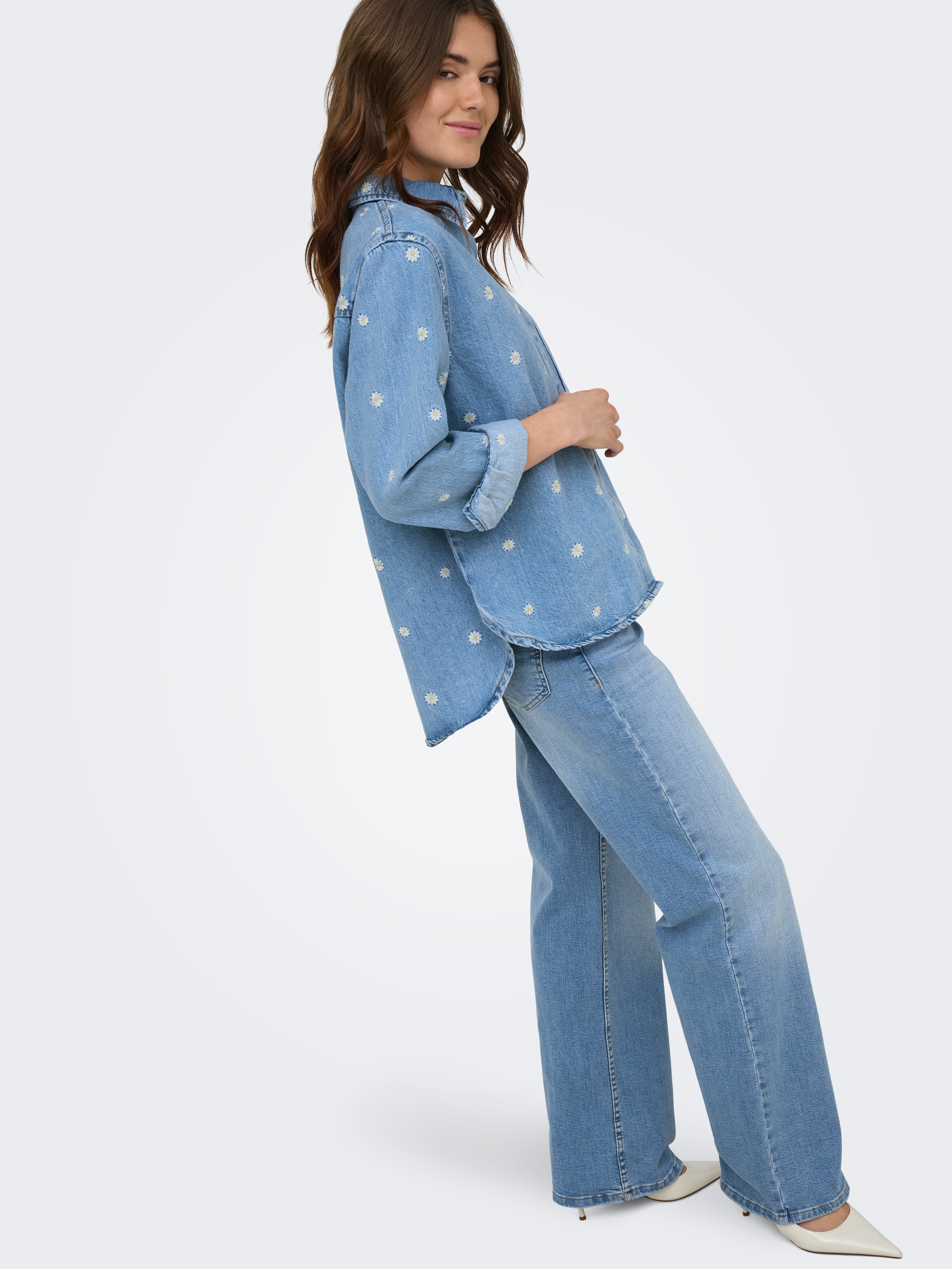 ONLJULLES Low waist Wide Leg Fit Jeans Light Blue Denim
