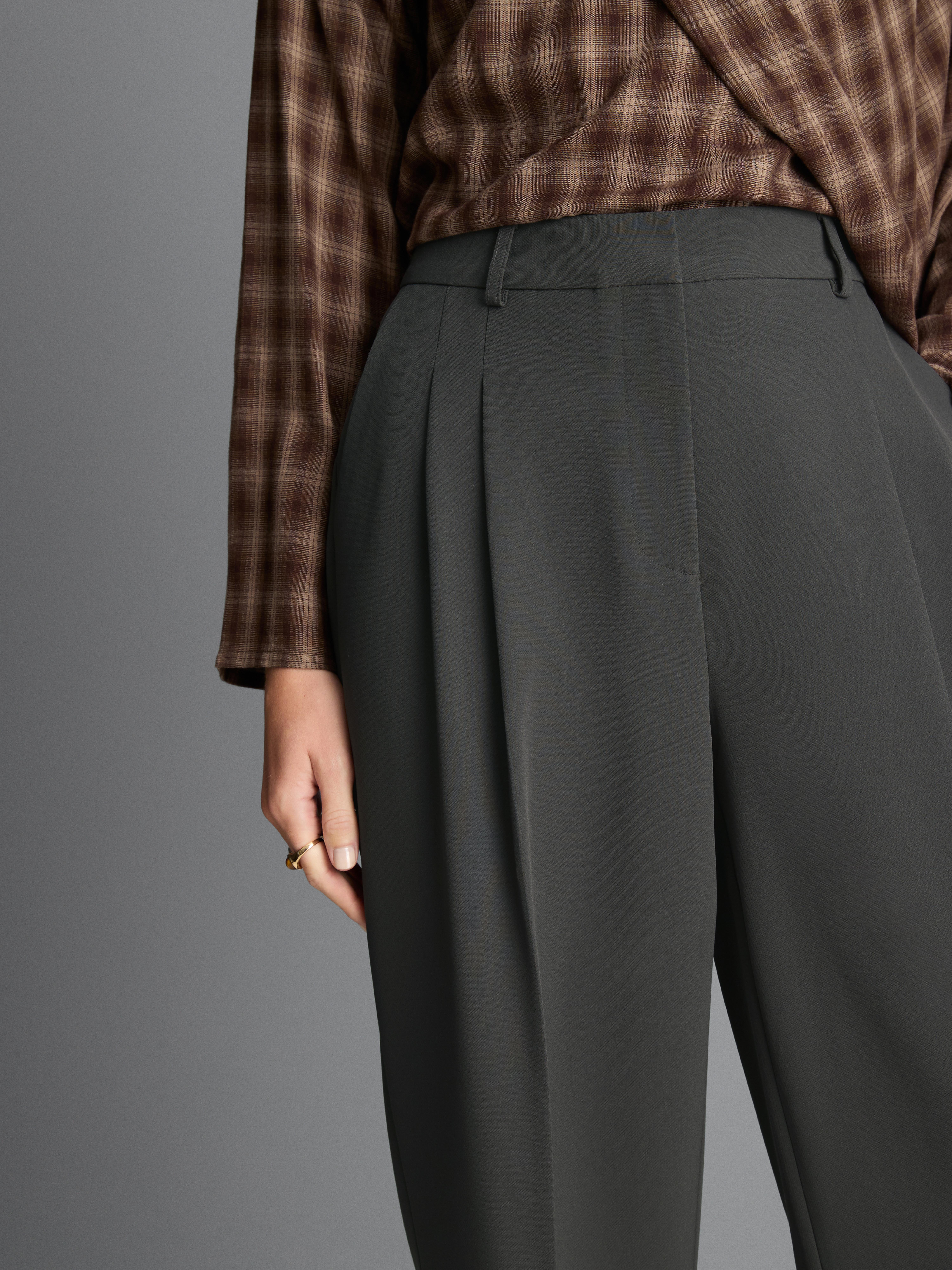 Pleated Wide Leg Pants - Dark Gray