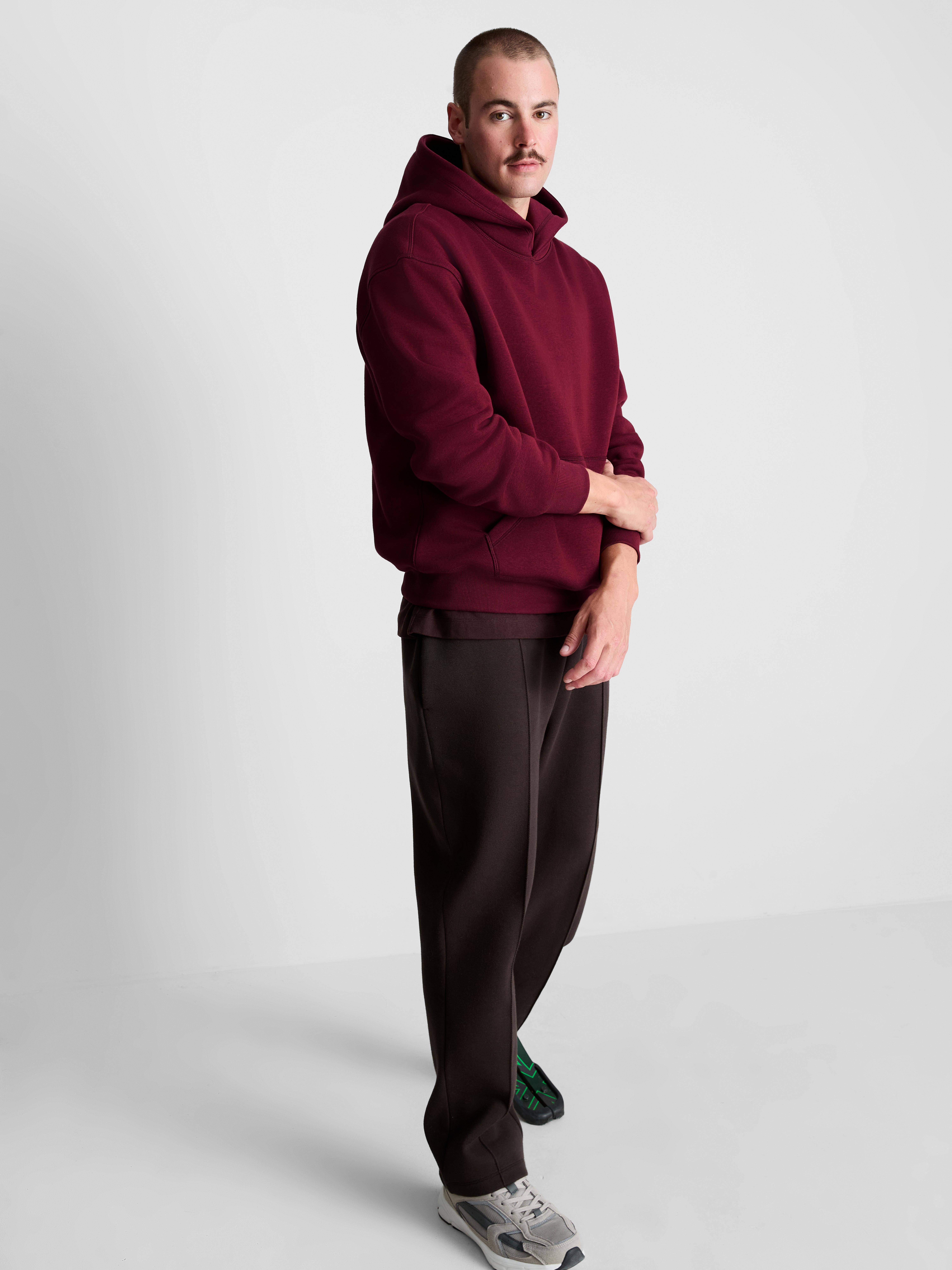 Oversized Pullover Hoodie - Wine