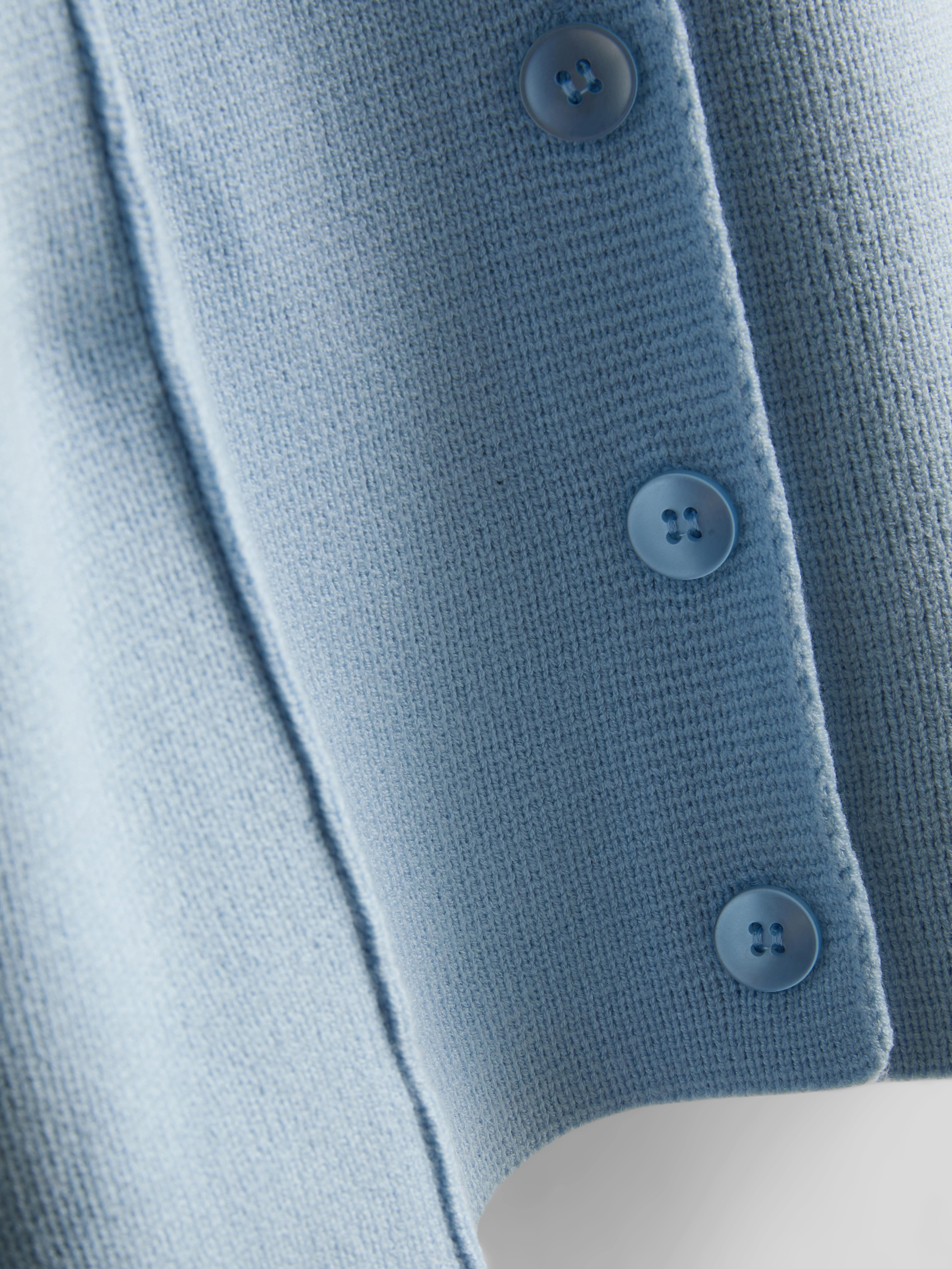 Sculpted Roundneck Cardigan - Light Blue