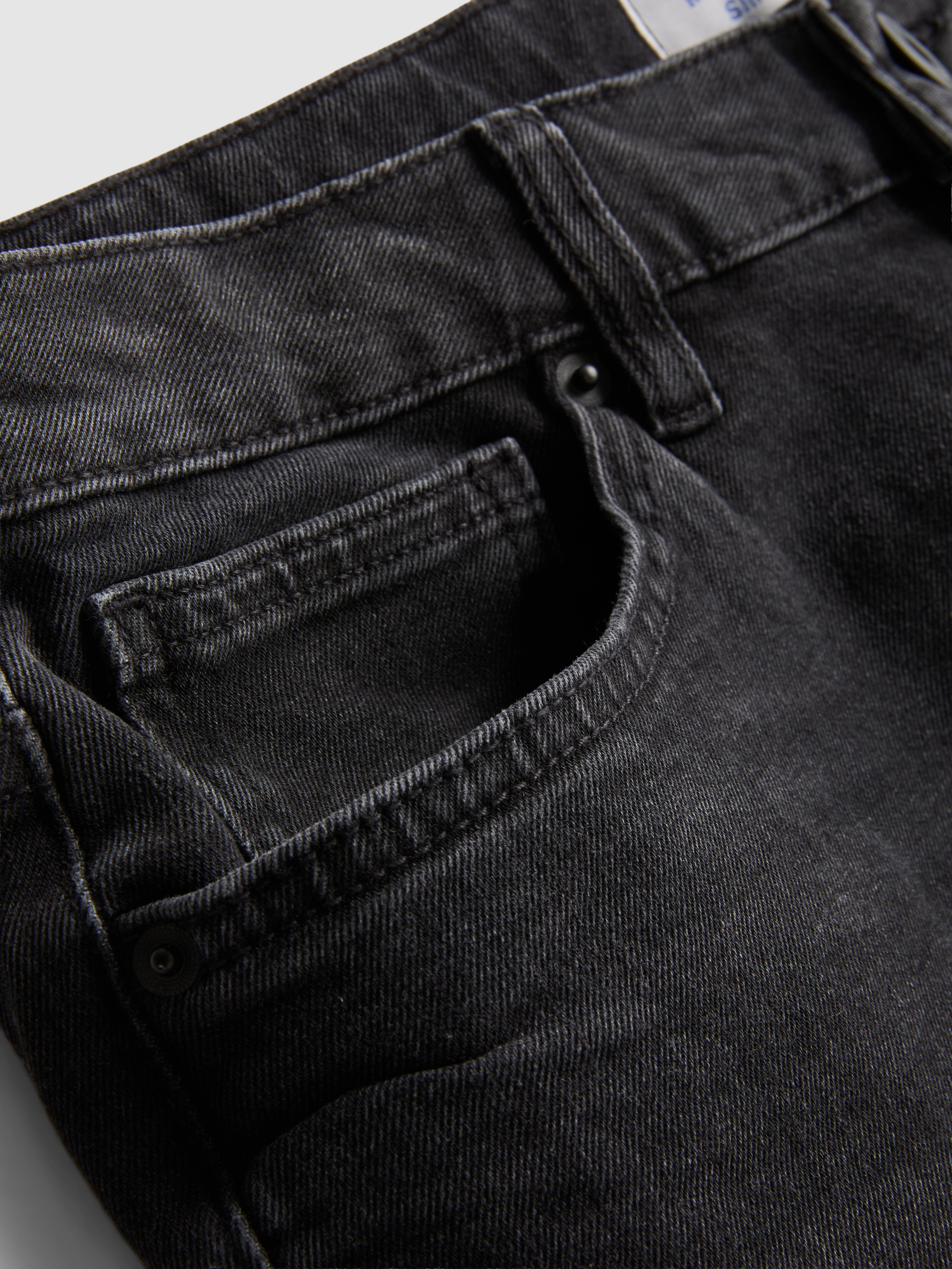 Mid-Rise Slim Fit Jeans - Black