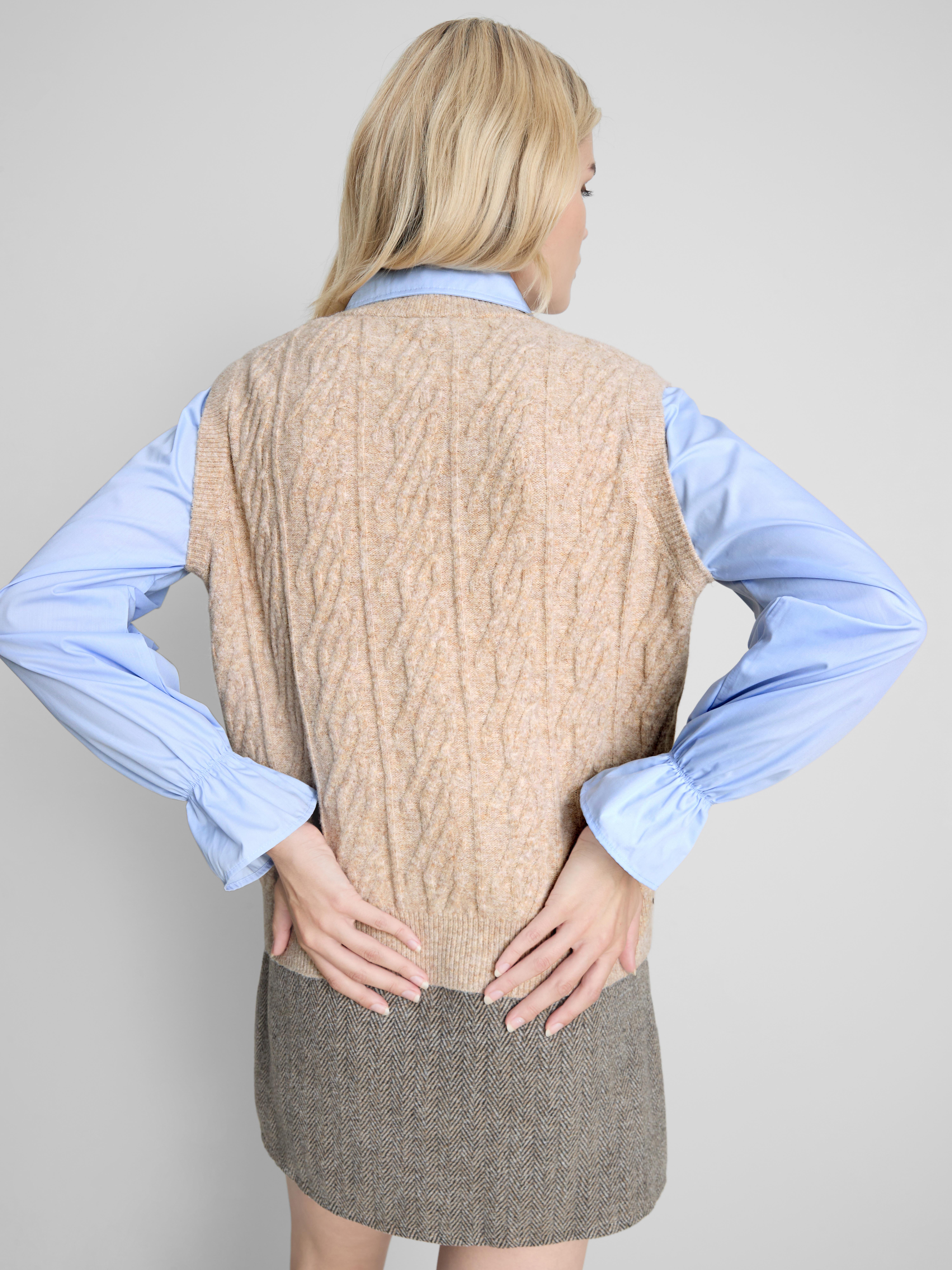Cable Knit 2-In-1 Sweater - Oatmeal