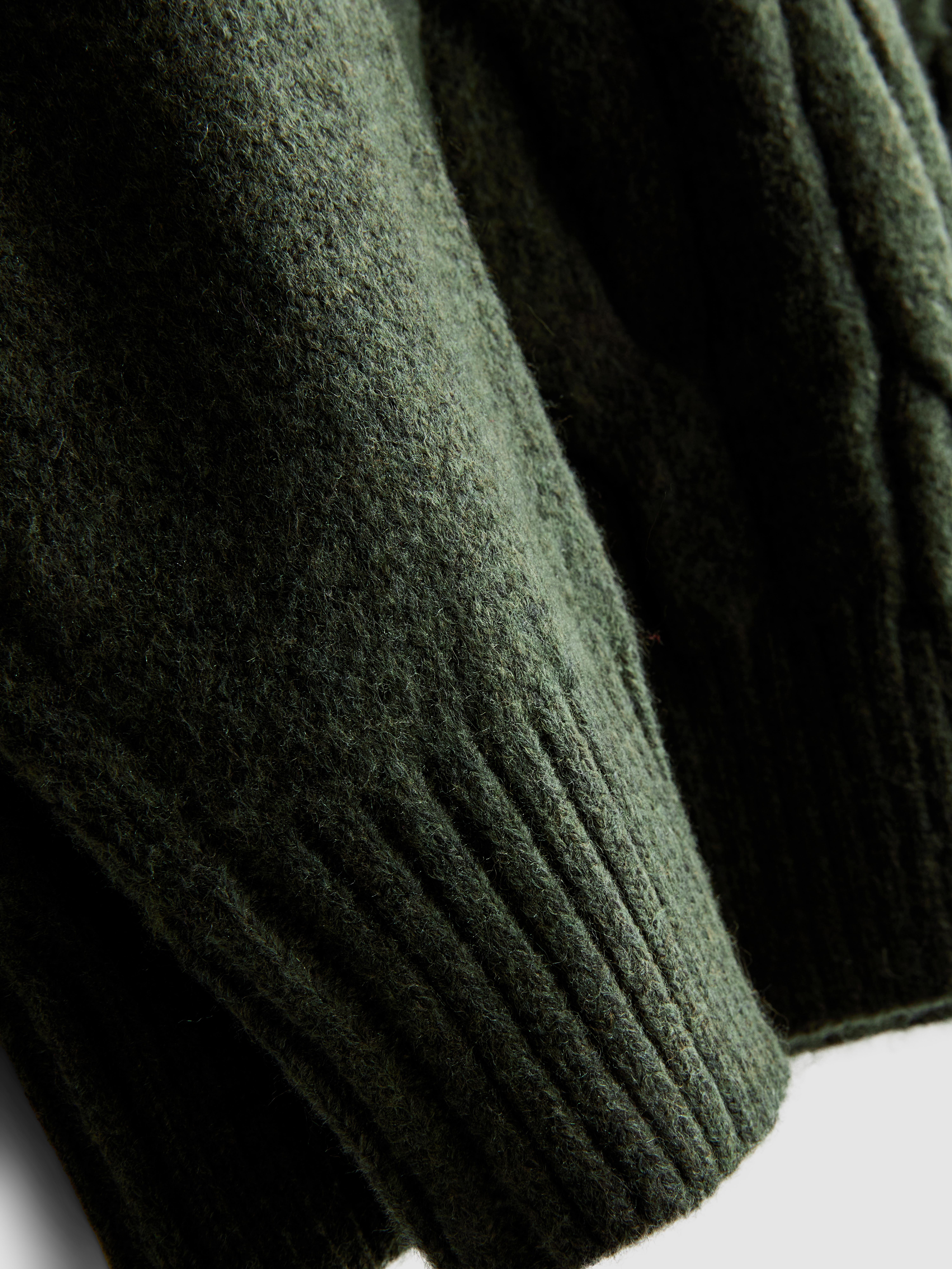 Cable Knit Crew Neck Sweater - Olive