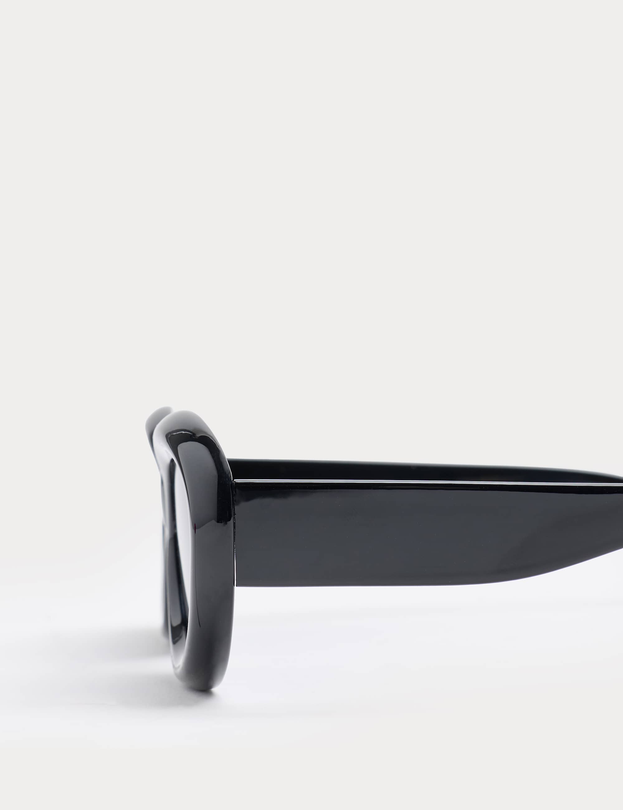 Oval Chunky Sunglasses