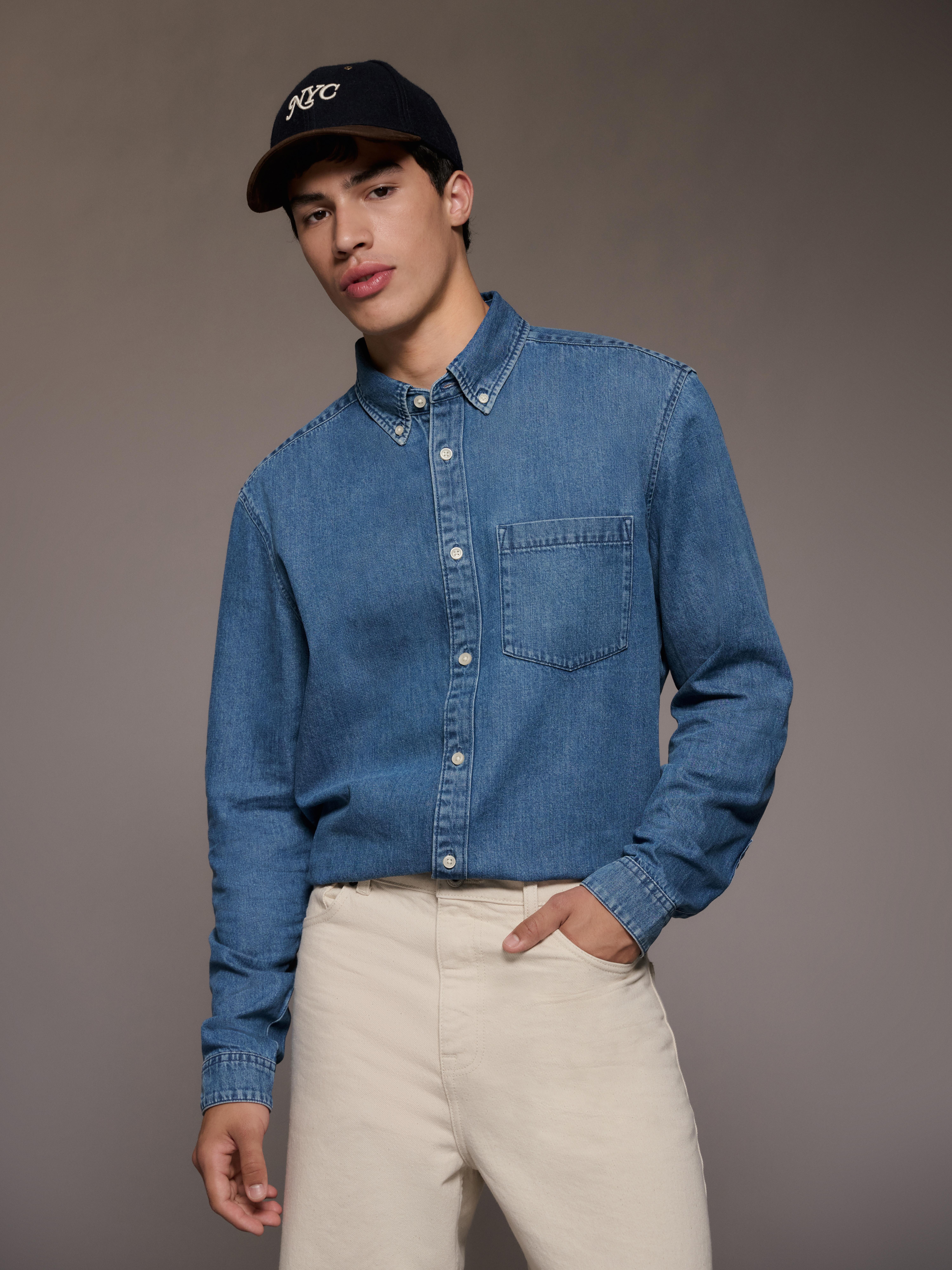 Long-Sleeve Button-Up Denim Shirt - Light Blue