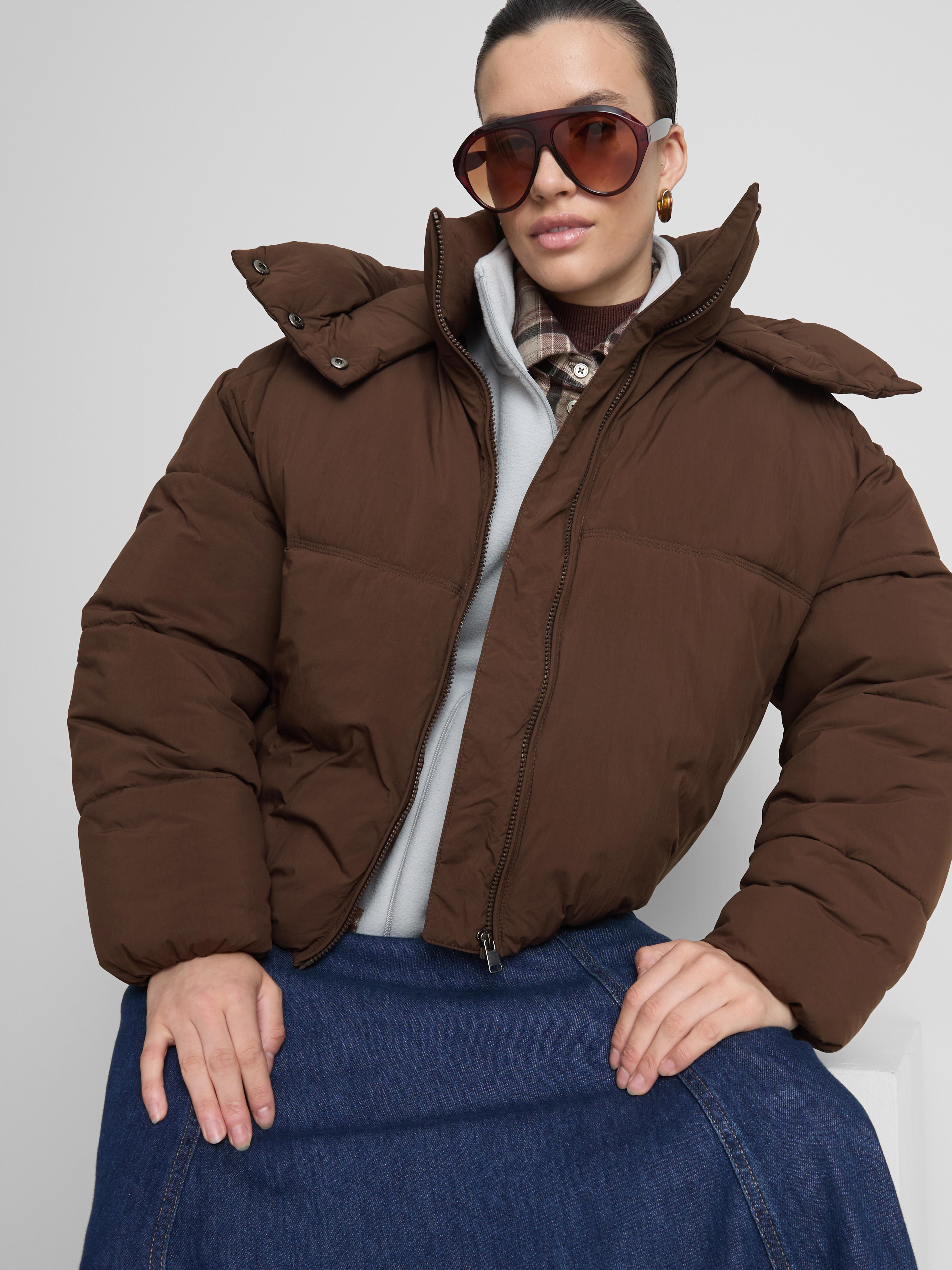 Classic Short Puffer Jacket - Brown