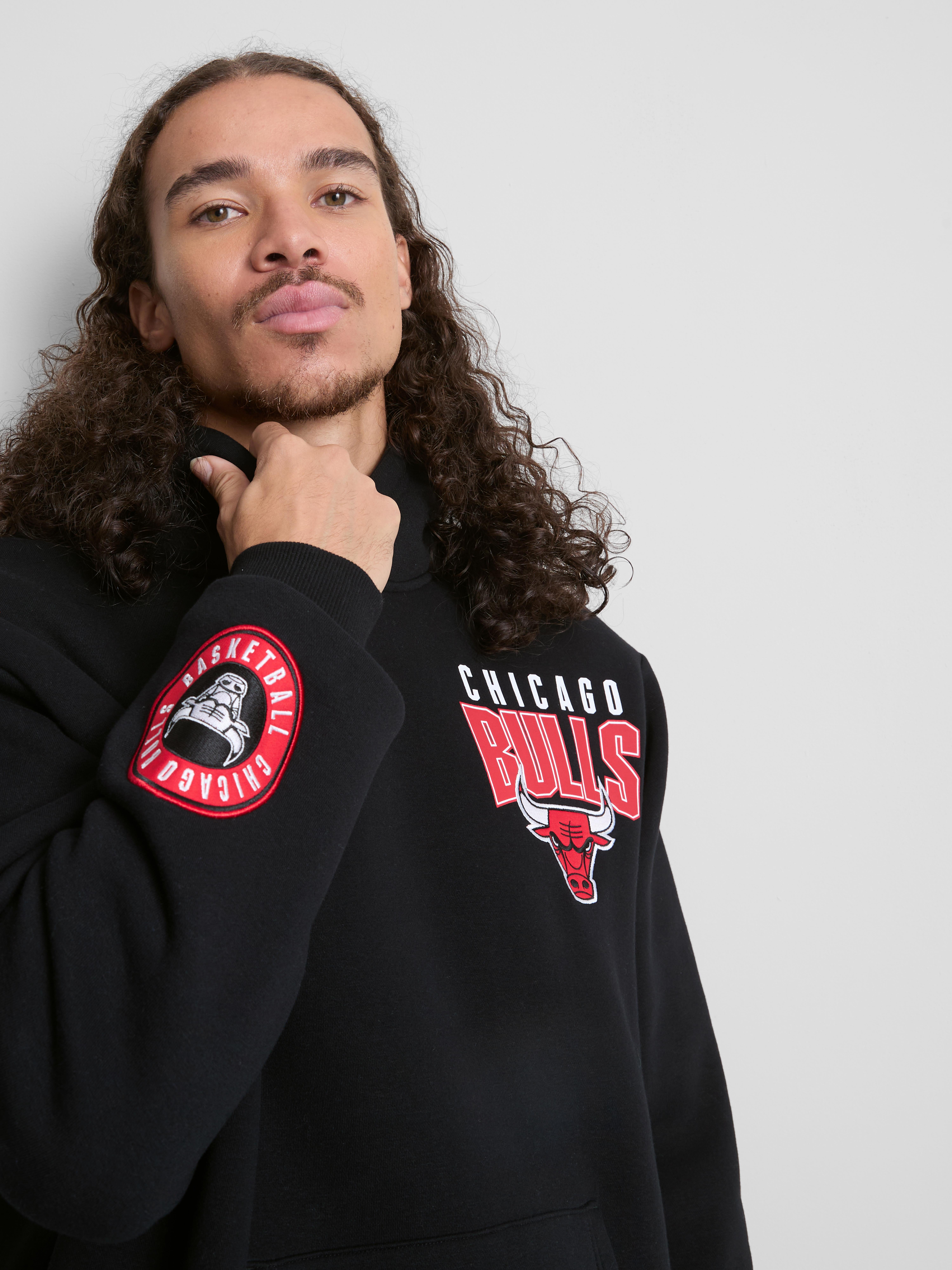 NBA Chicago Bulls Cotton-Rich Hoodie - Black