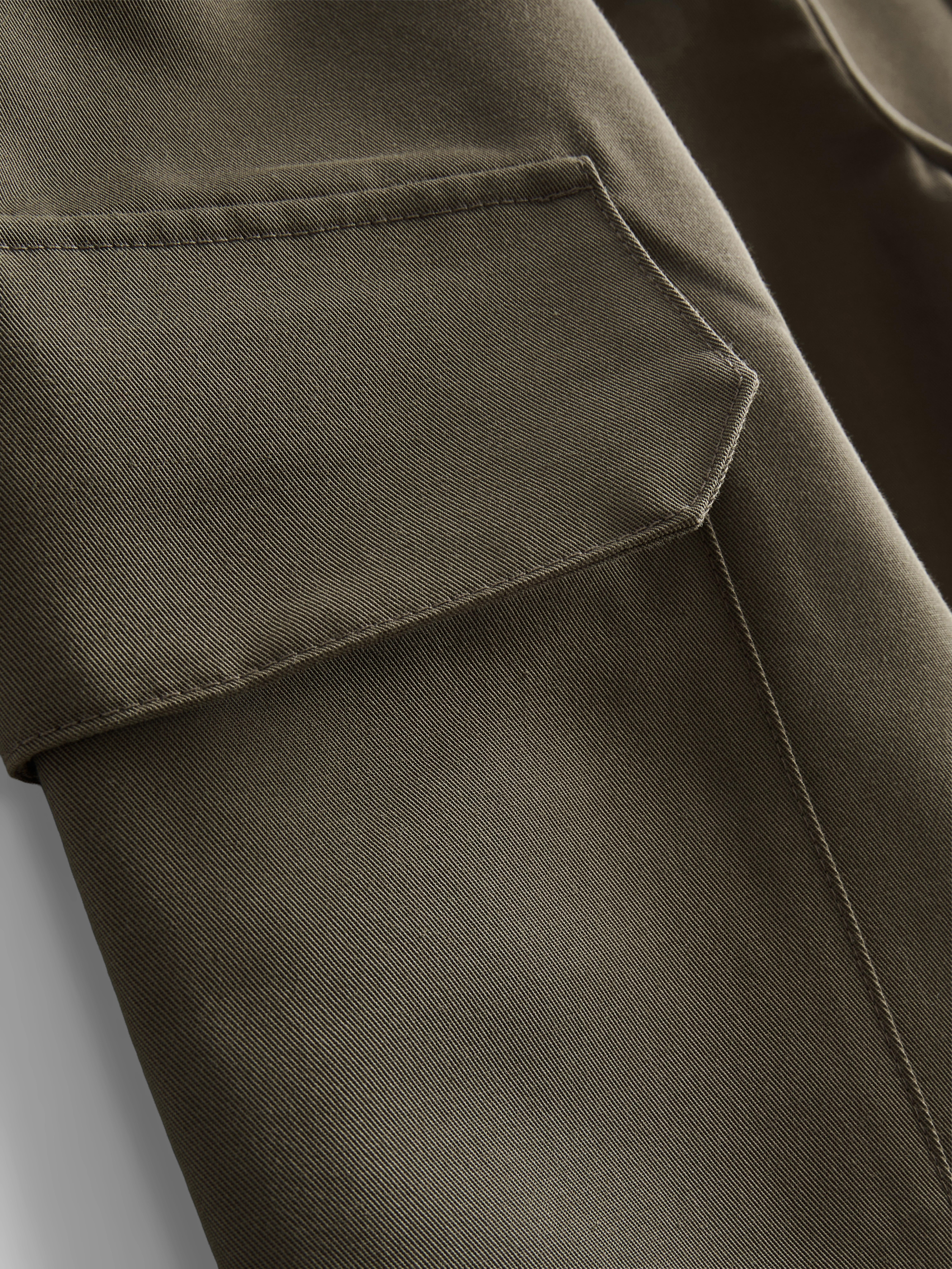 Cotton Blend Barrel Leg Cargo Pants - Olive
