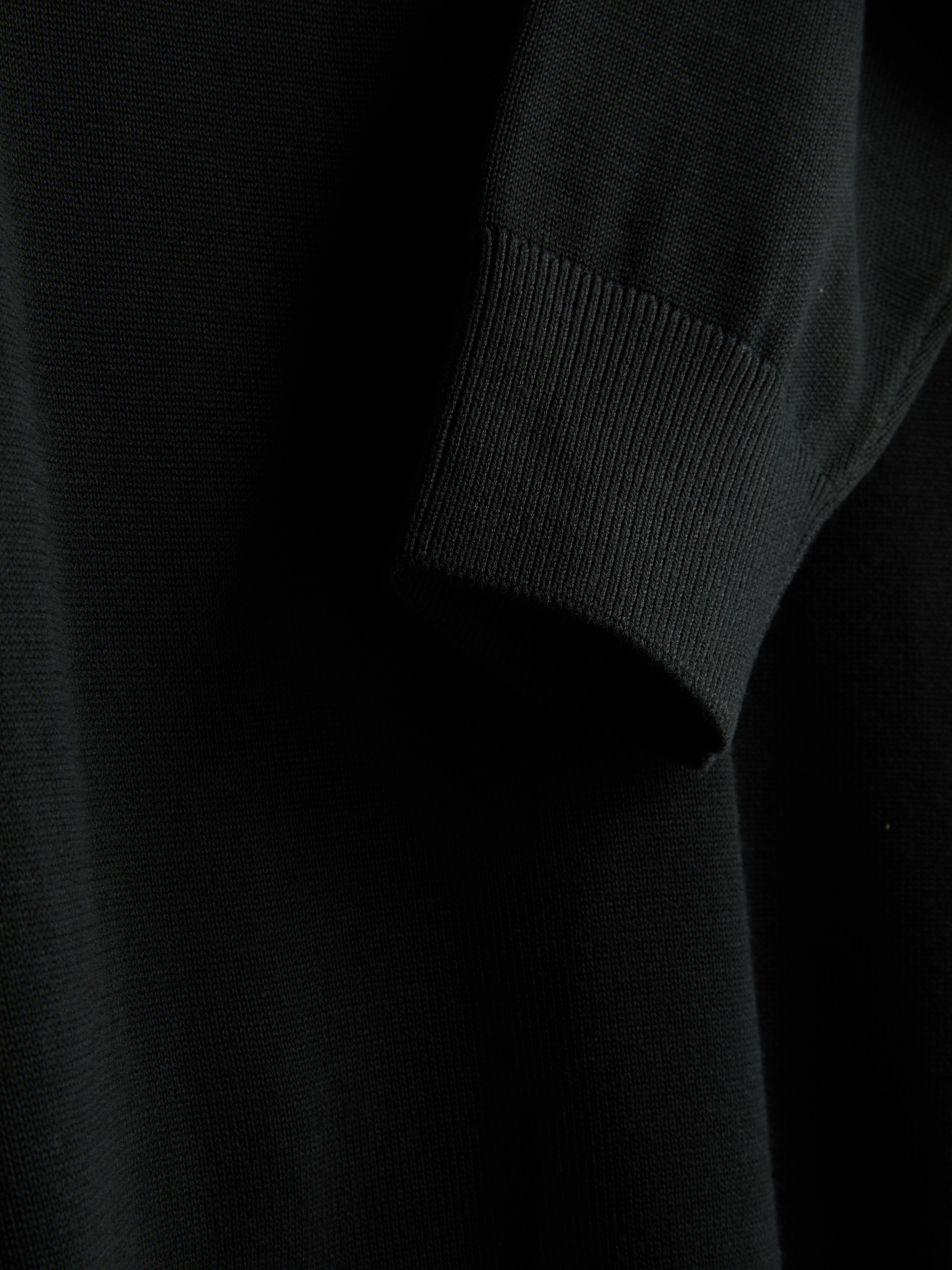 Knitted Long-Sleeve Polo Shirt - Black