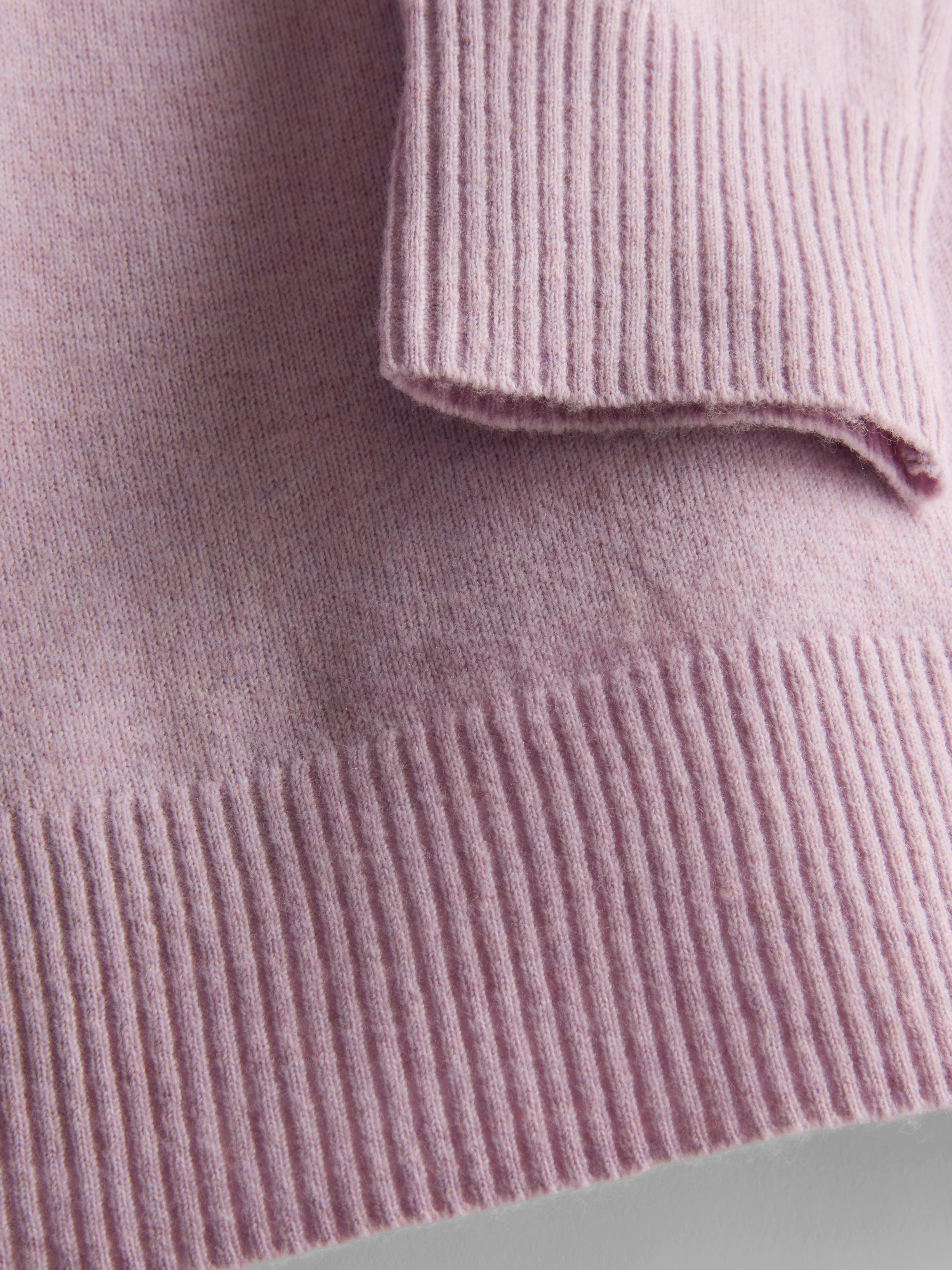 Knitted V-Neck Sweater - Lilac