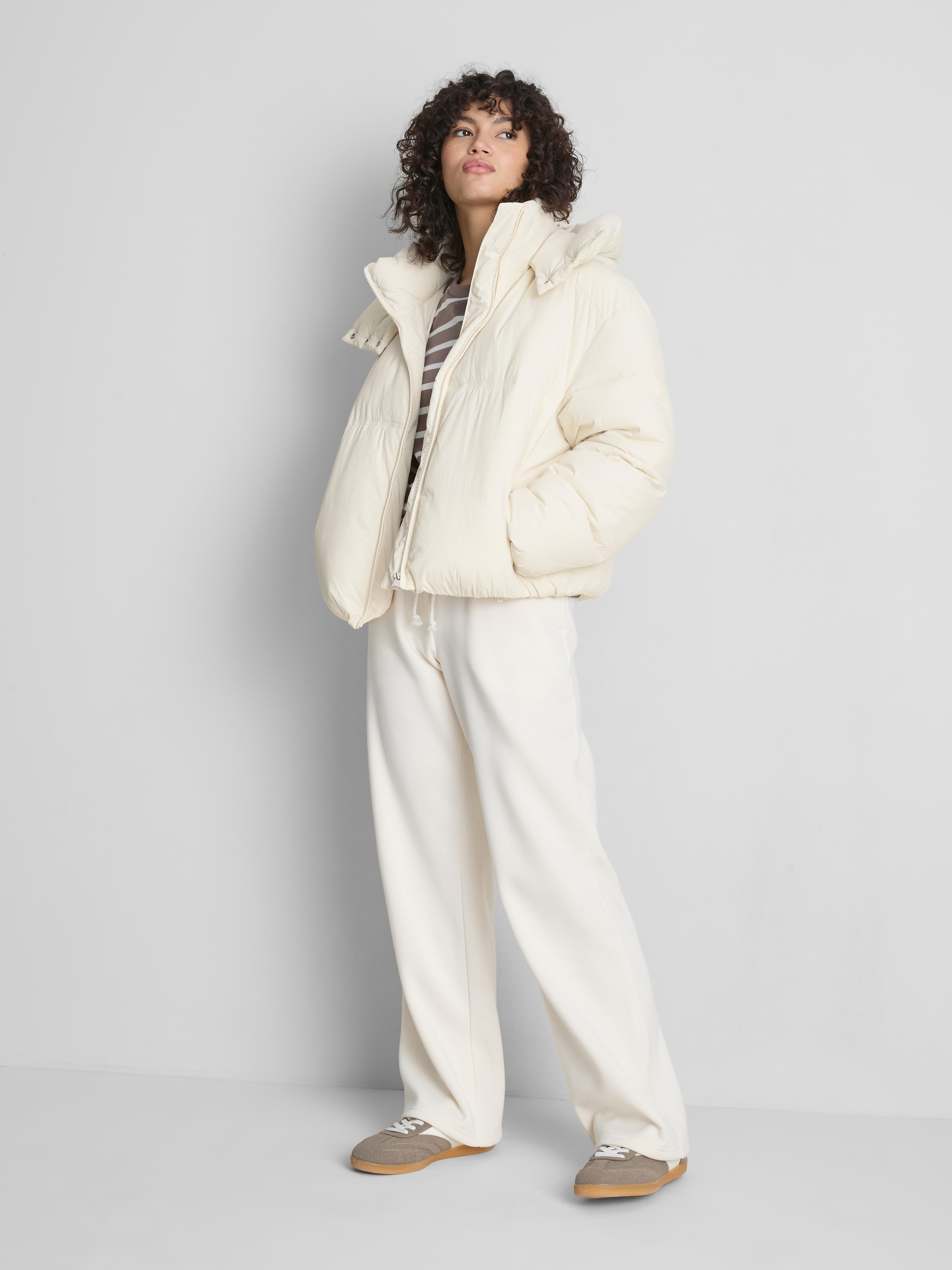 Classic Short Puffer Jacket - Ivory